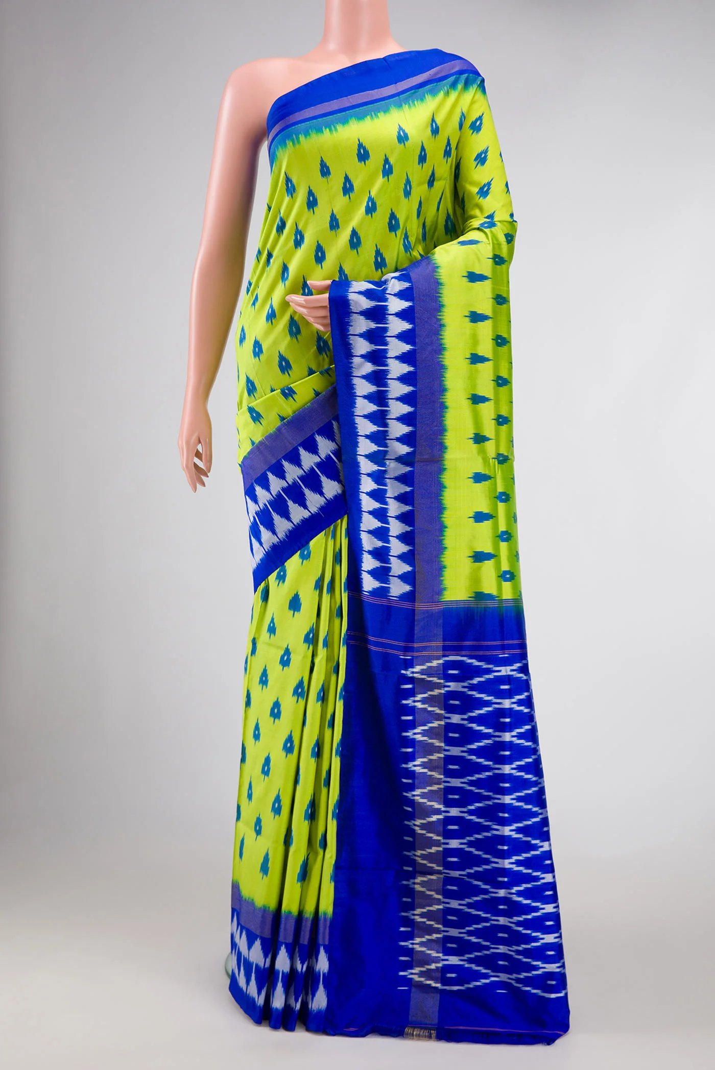 Parrot Green Pochampally Silk Saree