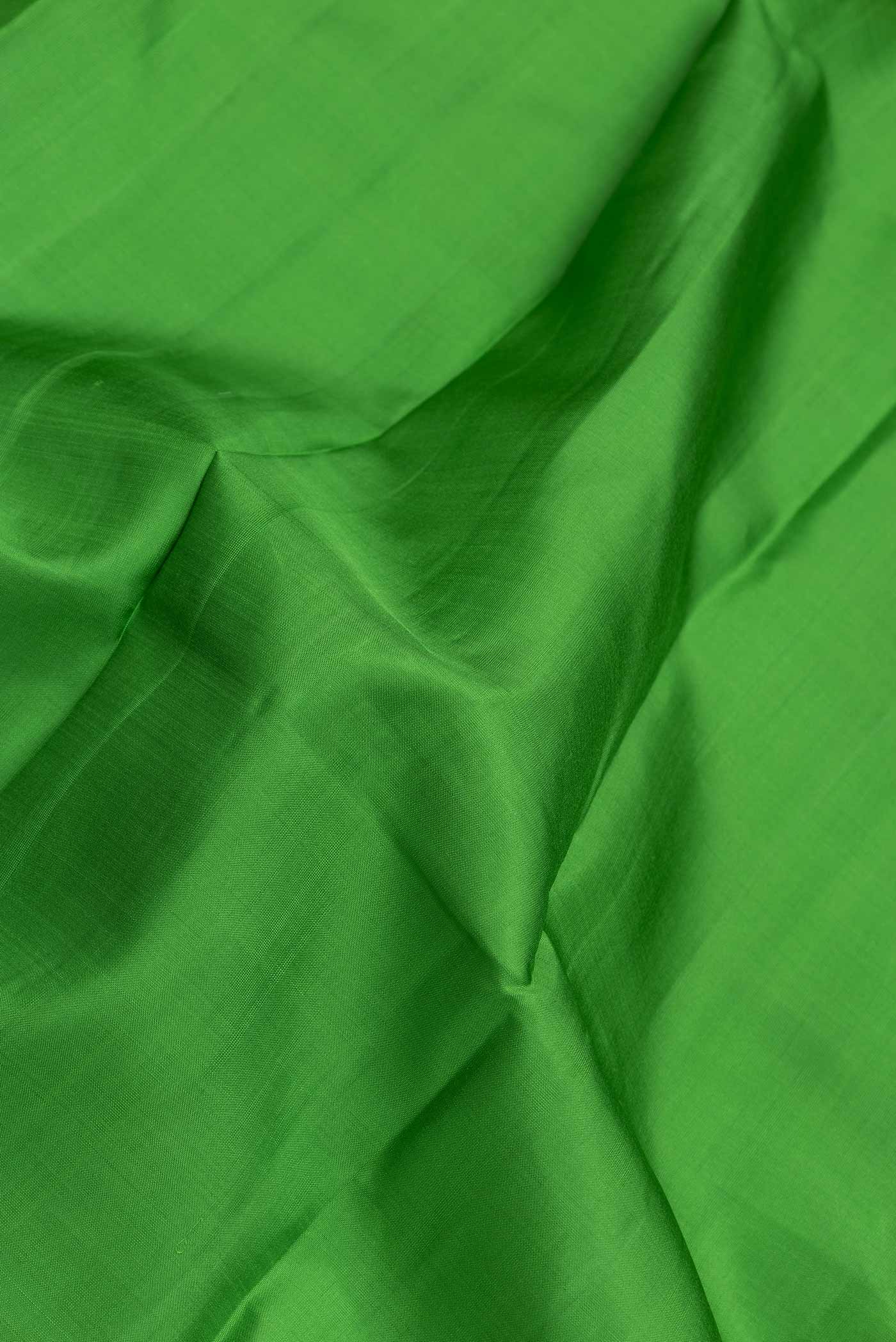 Green Kanchipuram Silk Saree - Image 2