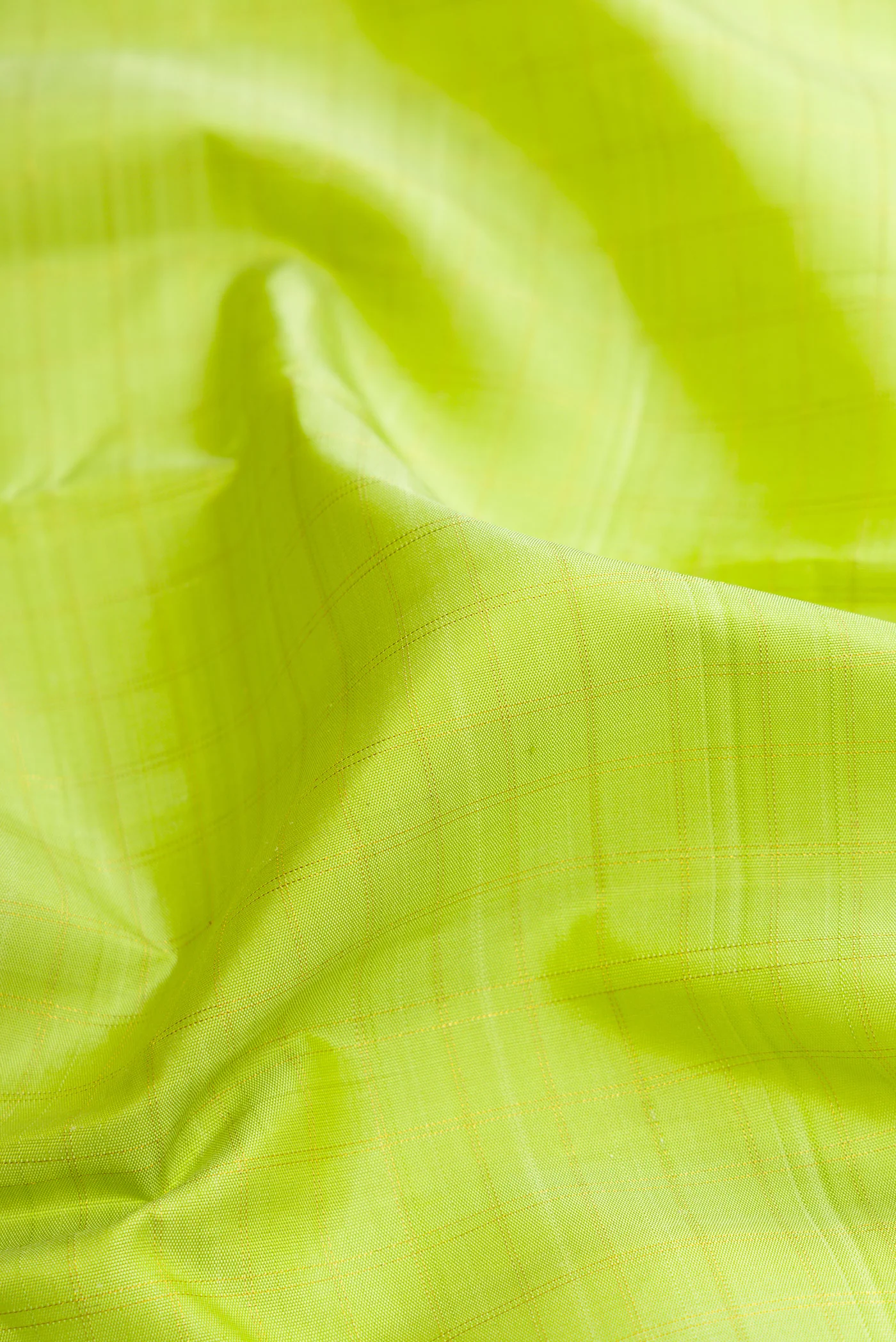 Pure Silk Pure Zari Parrot Green Kanchipuram Saree - Image 2