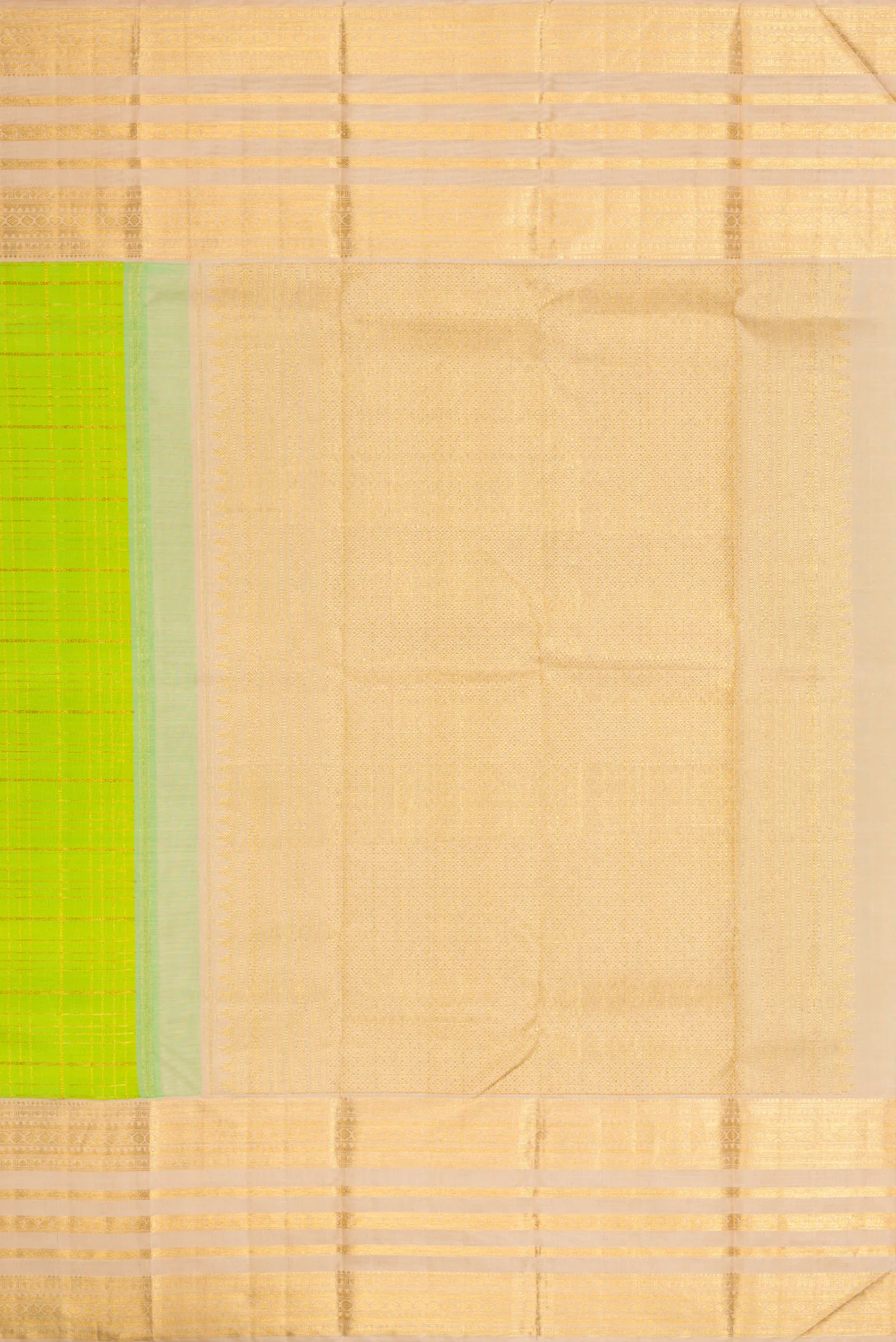 Parrot Green Kanchipuram Silk Saree - Image 7