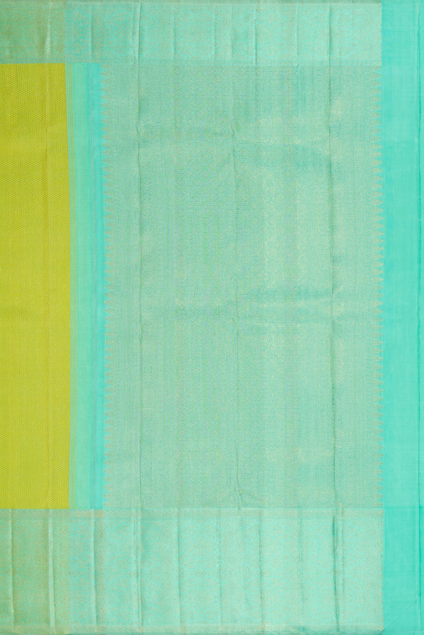 Parrot Green Kanchipuram Silk Saree - Image 7