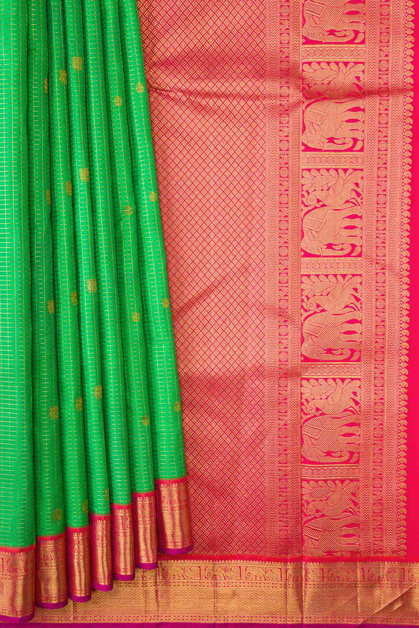 Parrot Green Dual Tone Kanchipuram Silk Saree - Image 4