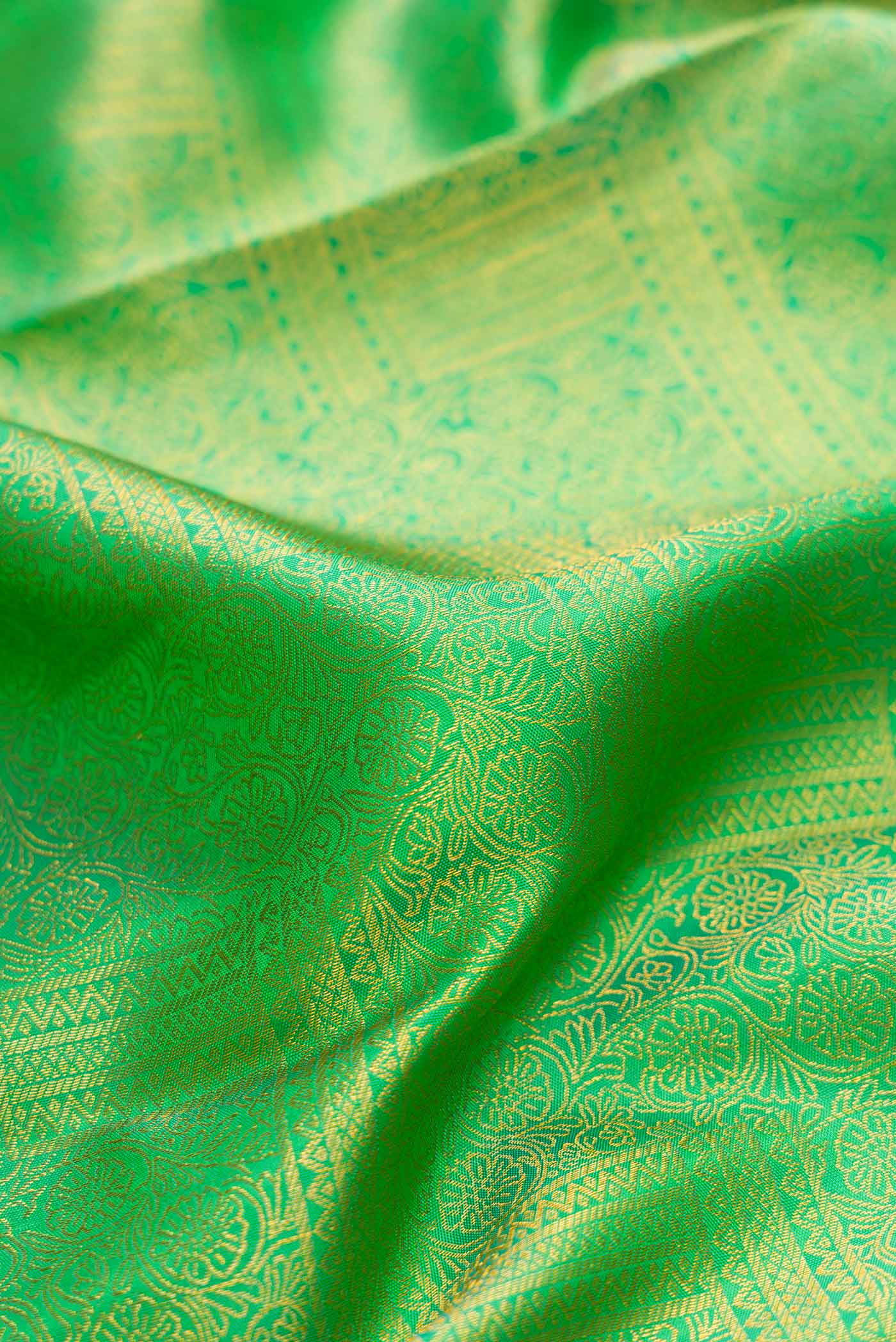 Green Kanchipuram Silk Saree - Image 2