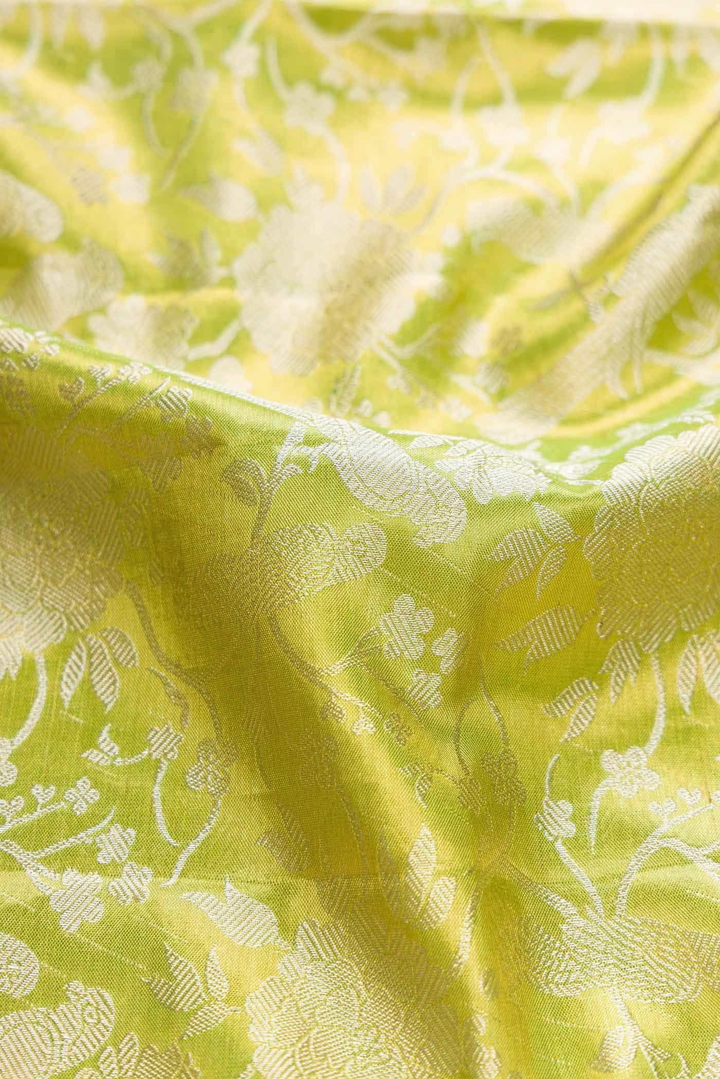 Parrot Green Dual Tone Kanjivaram Tissue Silk Saree - Image 3
