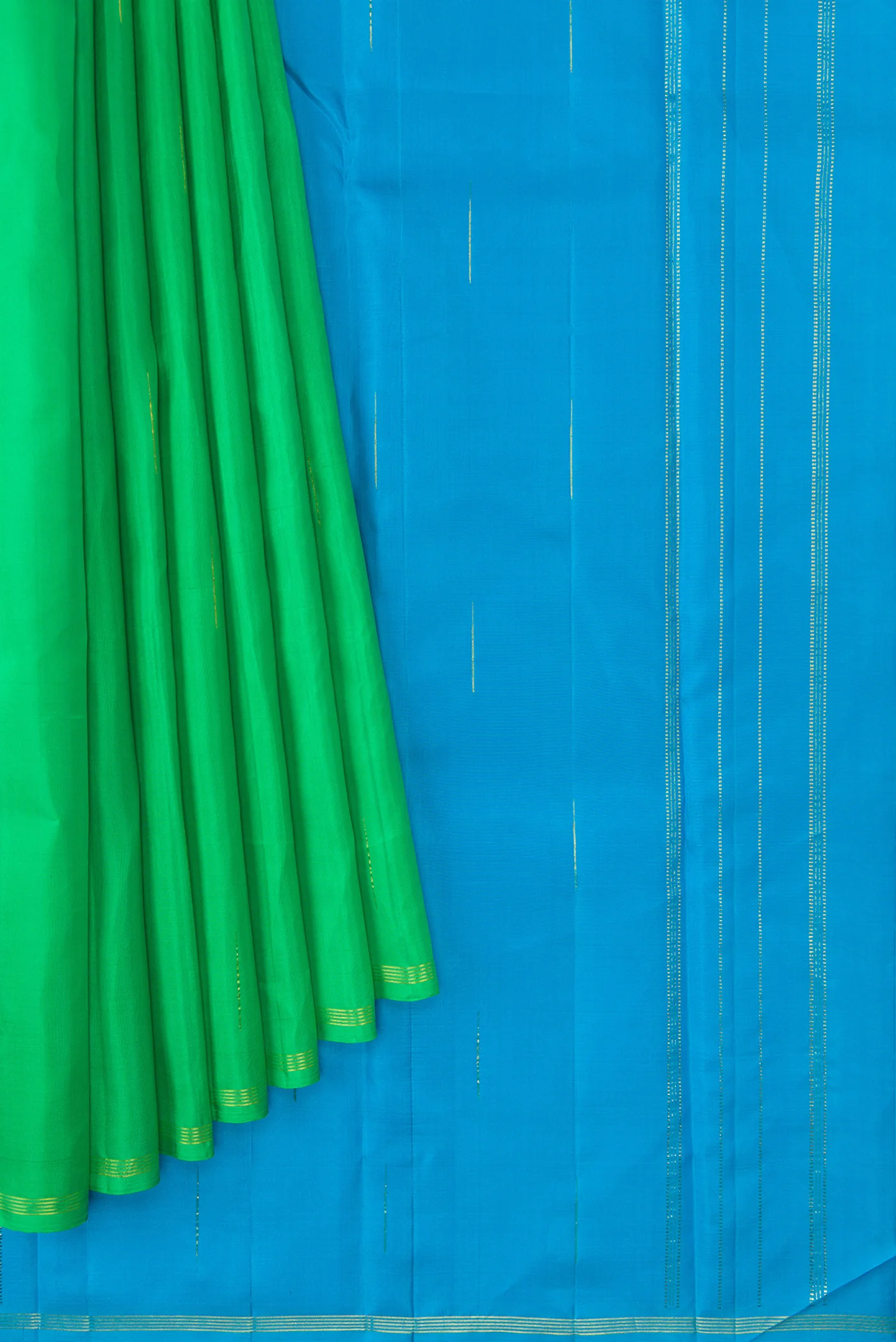 Green Kanjivaram Silk Saree - Image 4