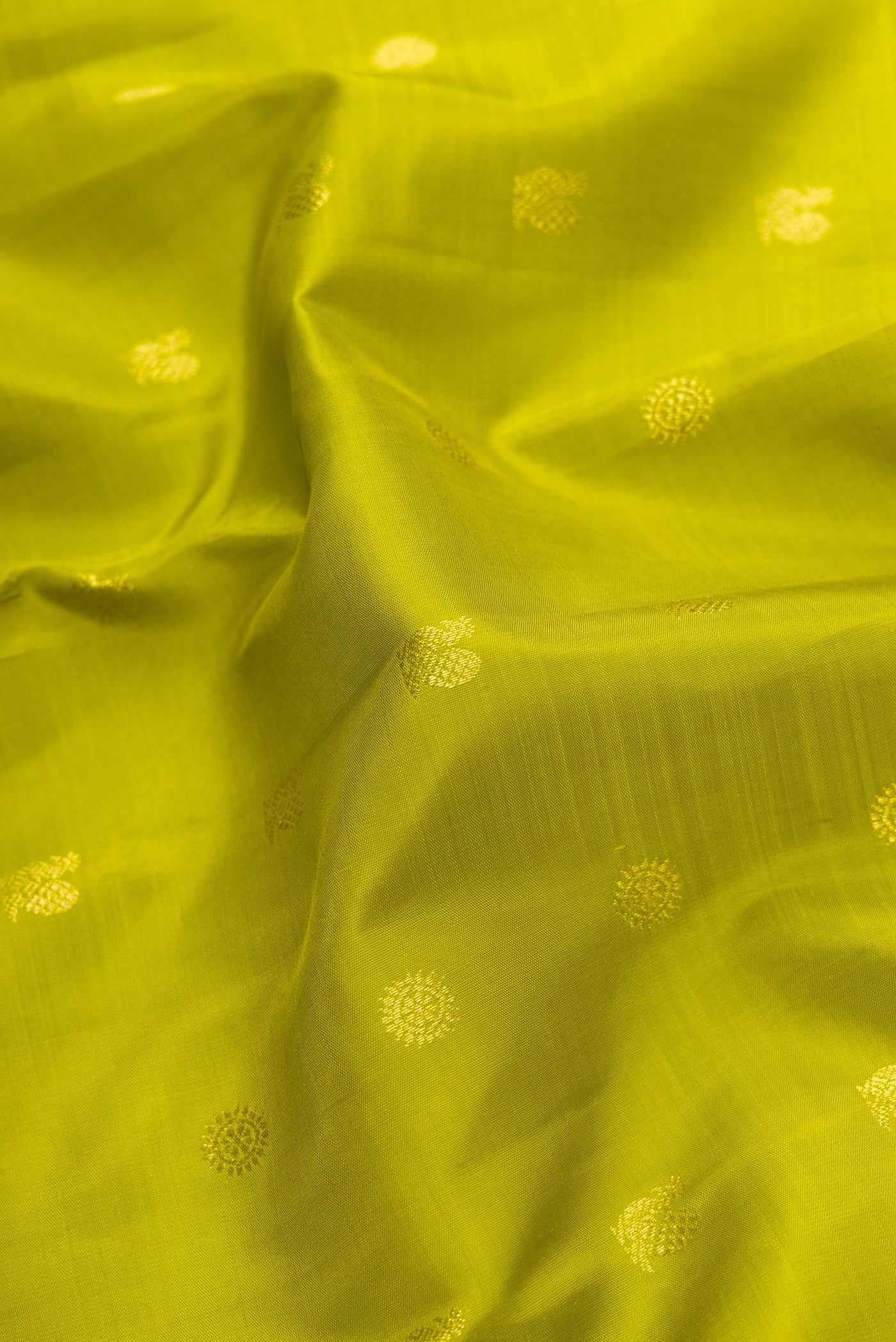 Parrot Green Kanjivaram Silk Saree - Image 2