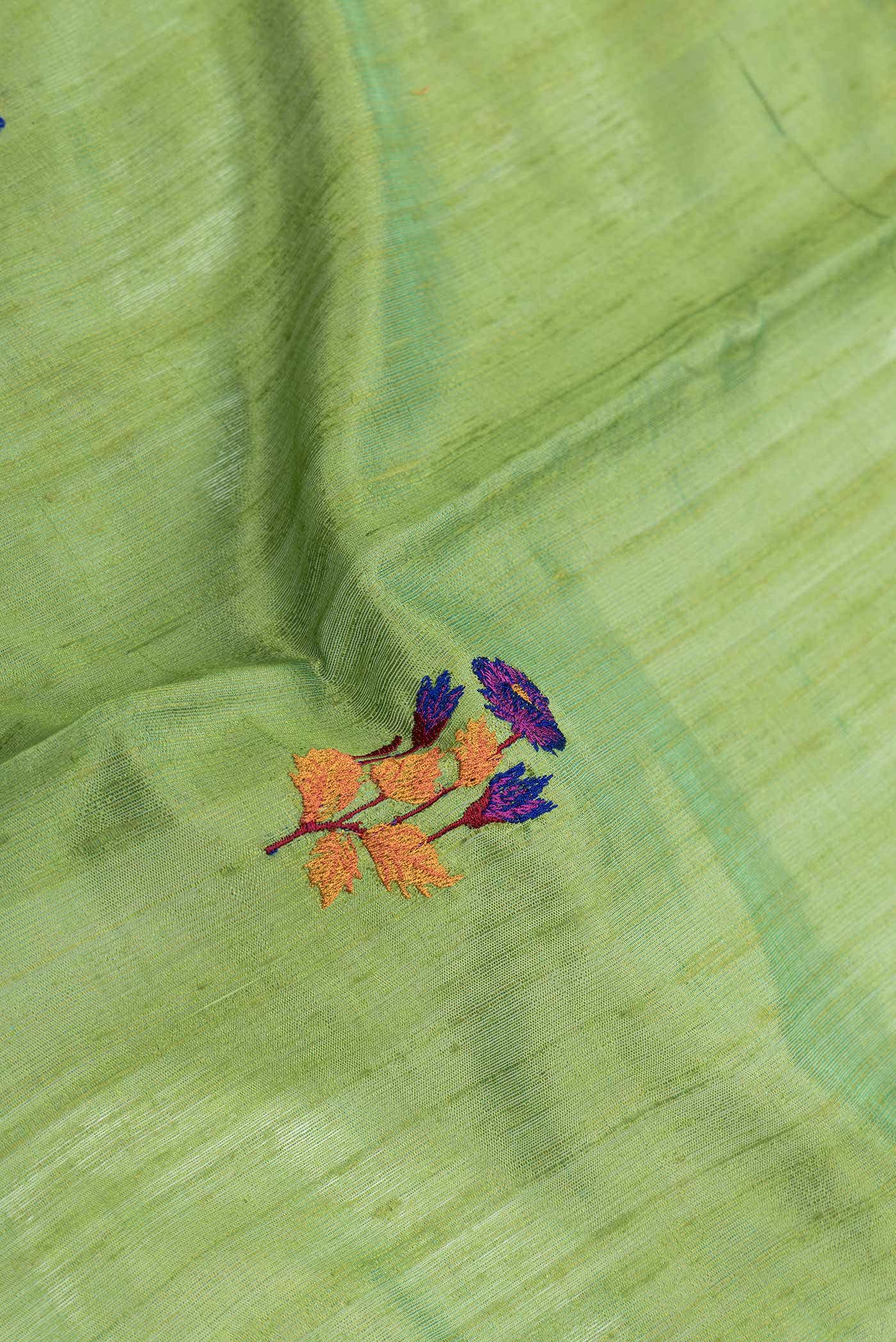 Parrot Green Dual Tone Tussar Saree - Image 2