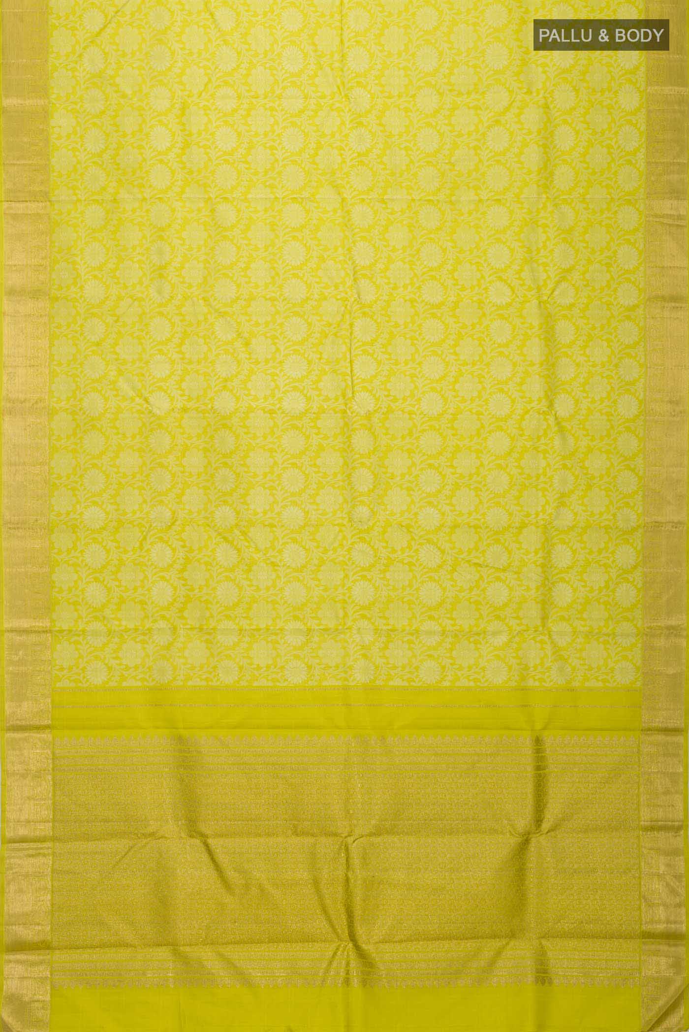 Parrot Green Kanjivaram Silk Saree - Image 5