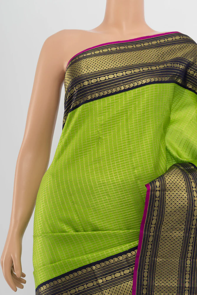 Parrot Green Kanchipuram Silk Saree - Image 2