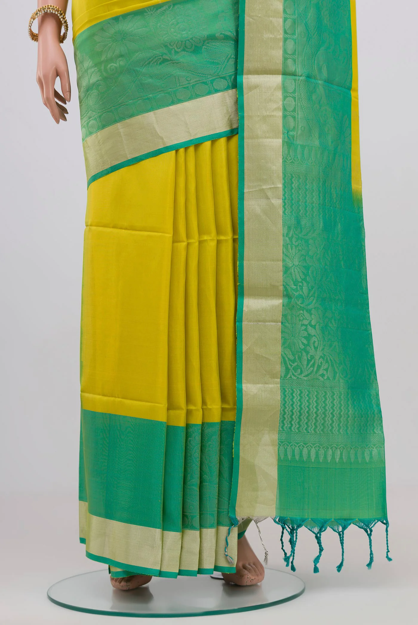 Lemon Yellow Soft Silk Saree - Image 3