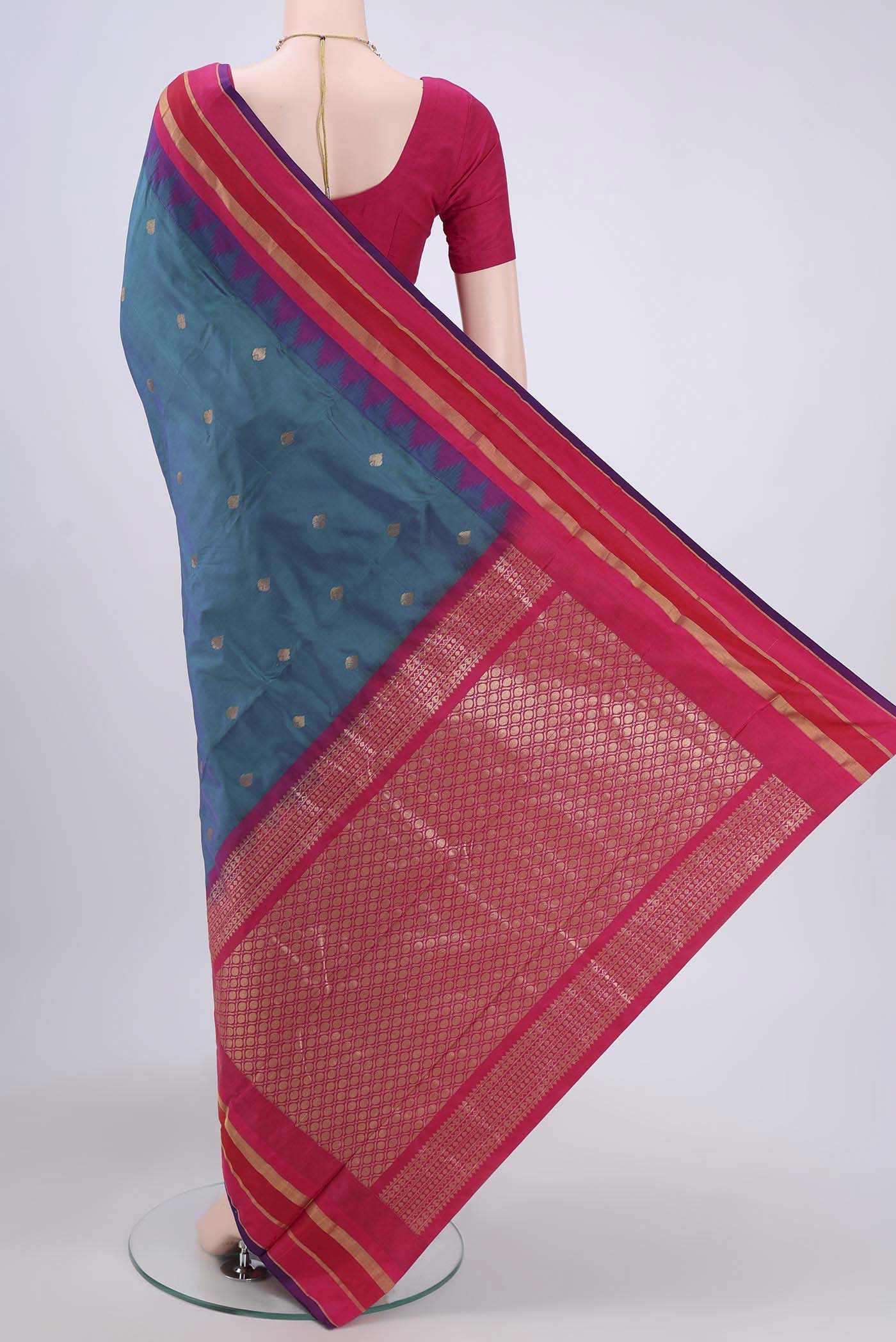 Peacock Blue Blended Bangalore Silk Saree - Image 3