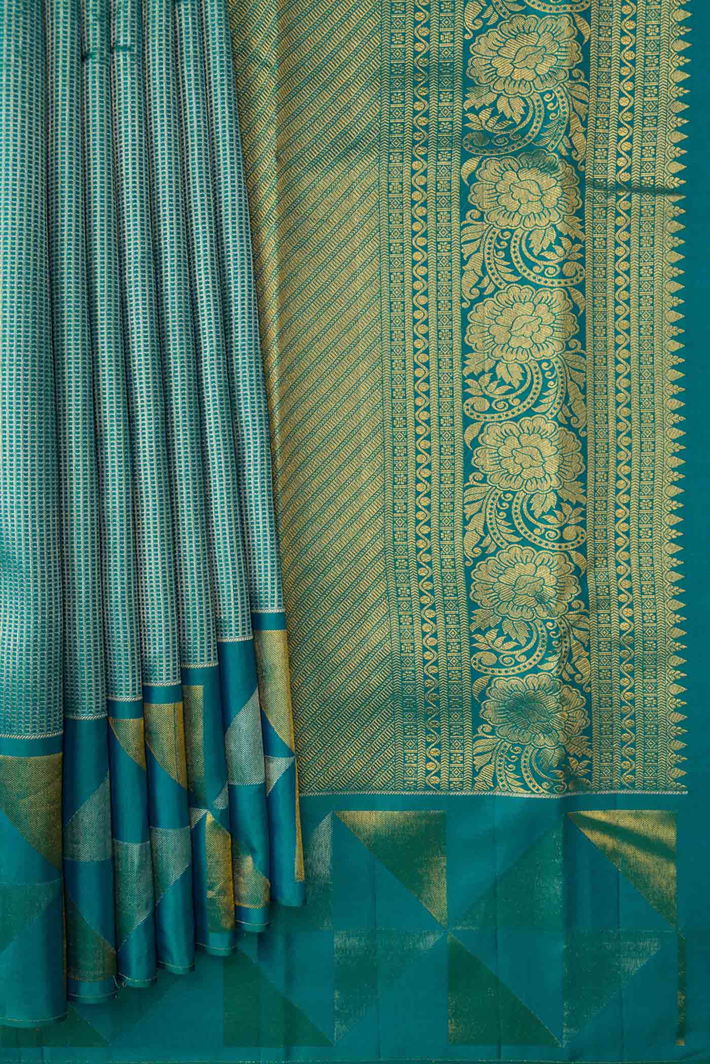 Peacock Blue Dual Tone Kanjivaram Silk Saree - Image 4