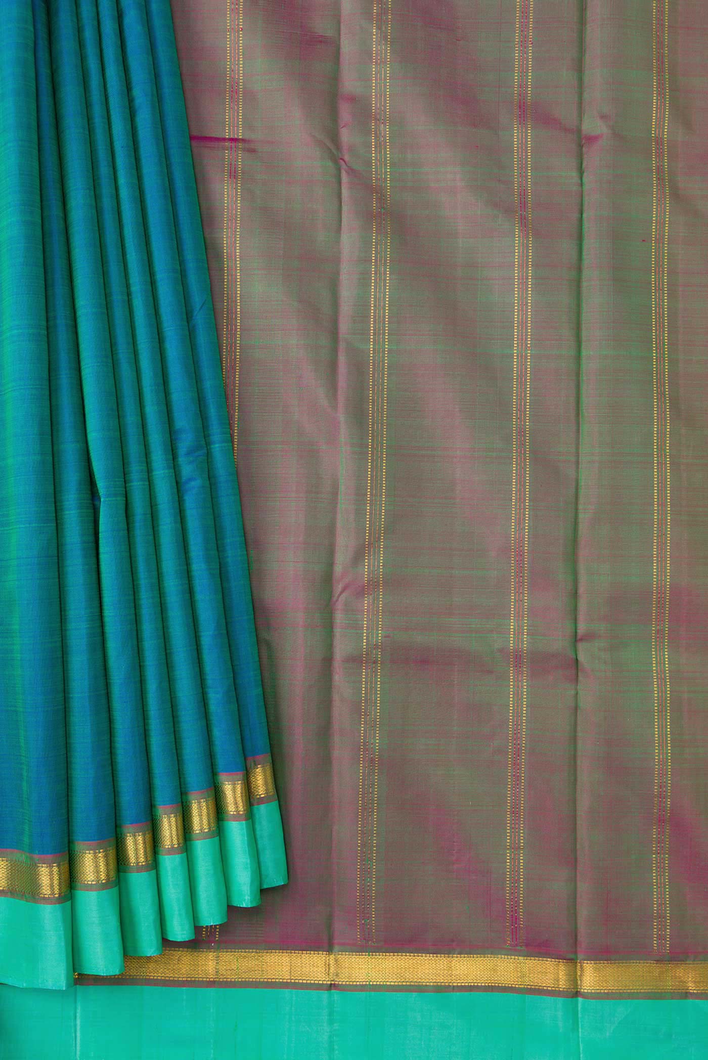 Peacock Blue Dual Tone Kanchipuram Silk Saree - Image 4