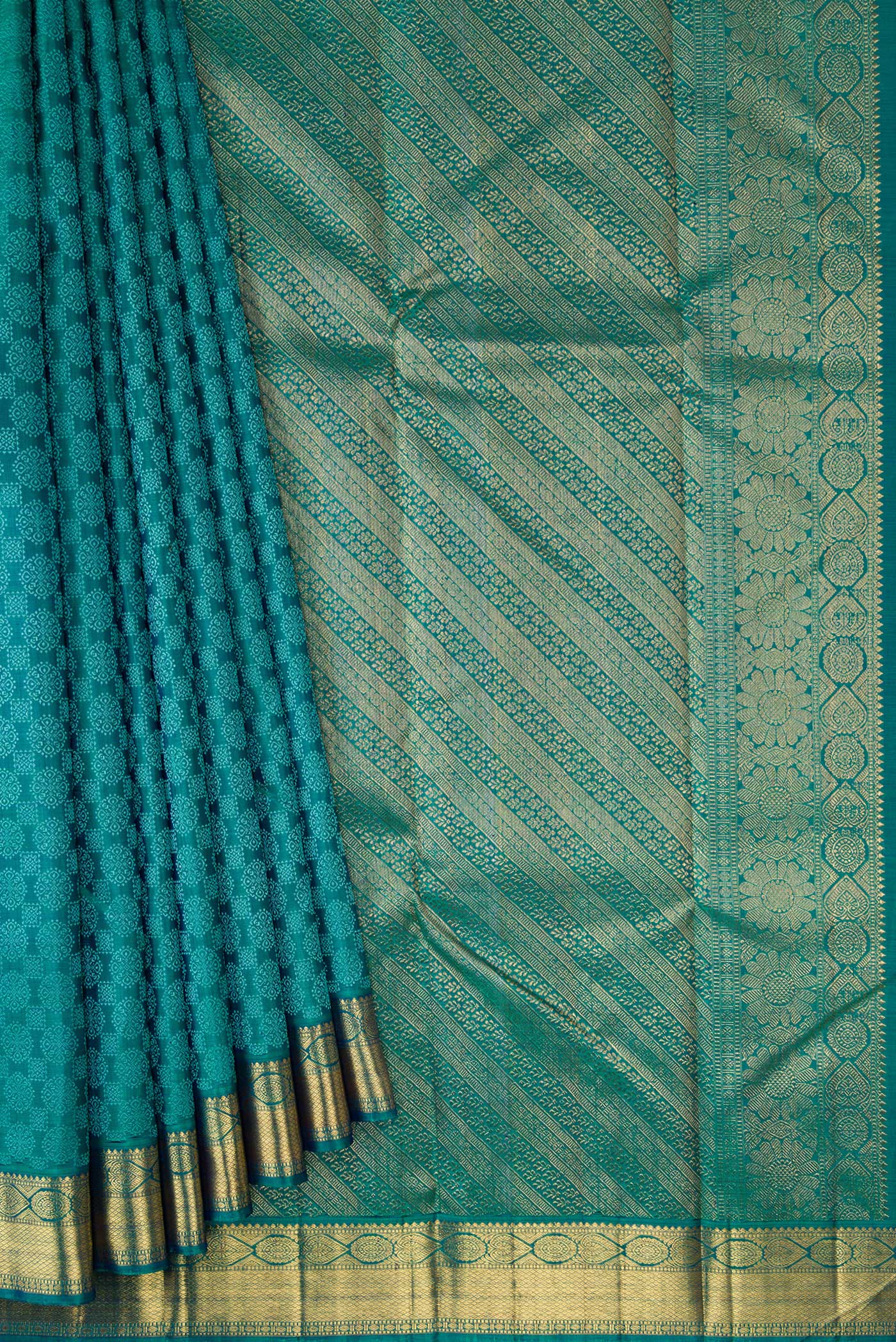 Pure Silk Pure Zari Peacock Blue Kanjivaram Saree - Image 4