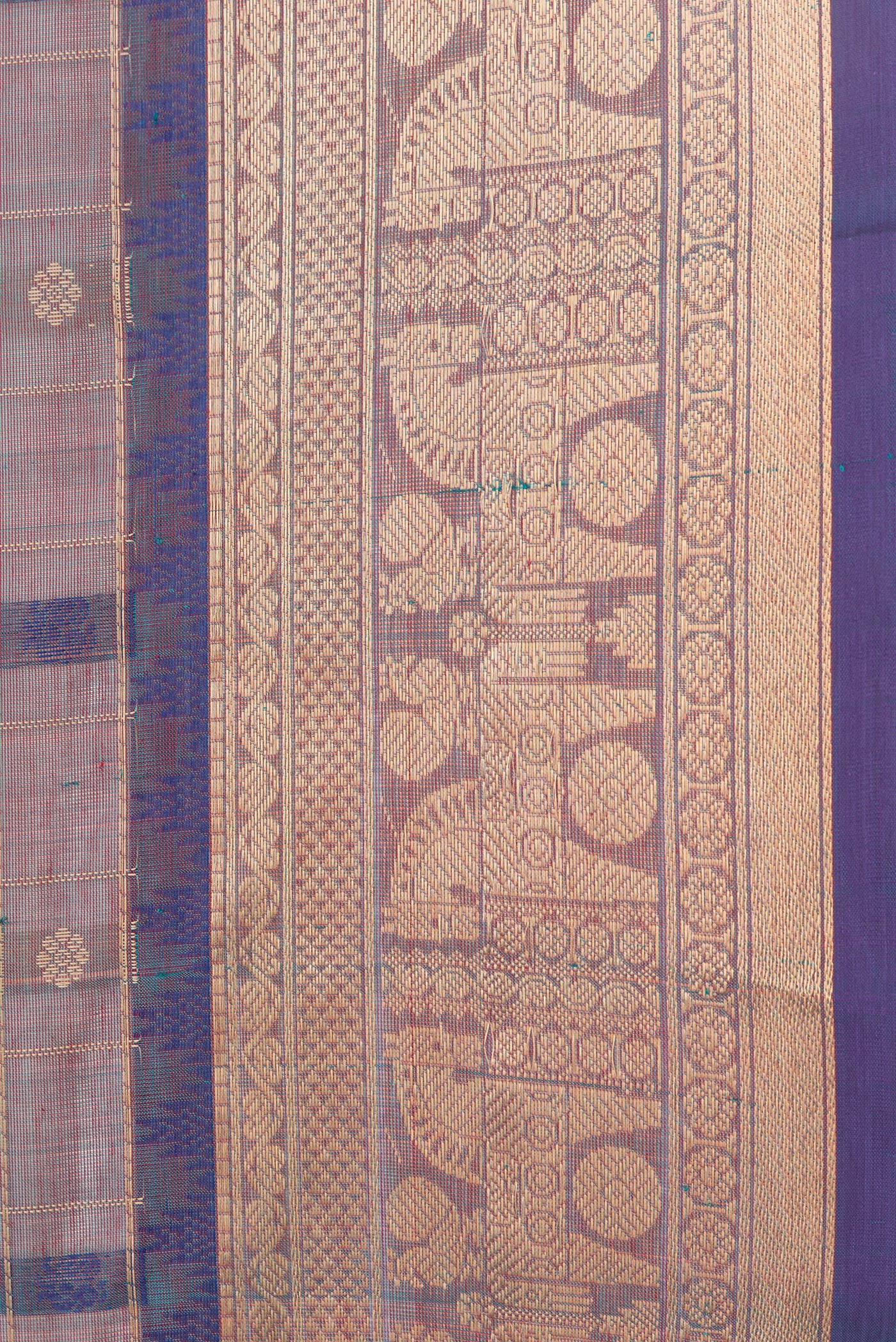 Green with Pink Color Silk Cotton Saree - Image 3