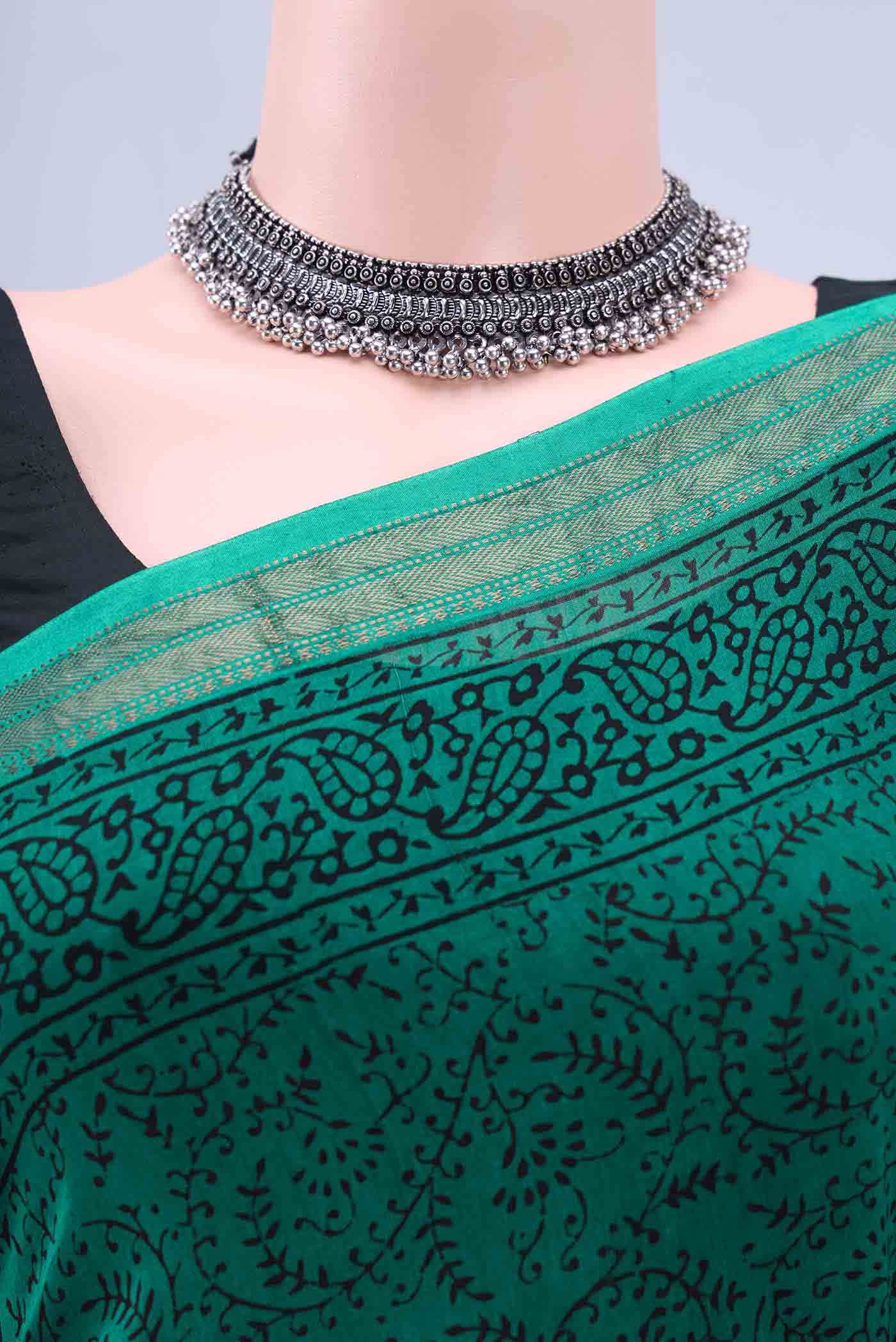 Peacock Blue Maheshwari Silk Saree - Image 3
