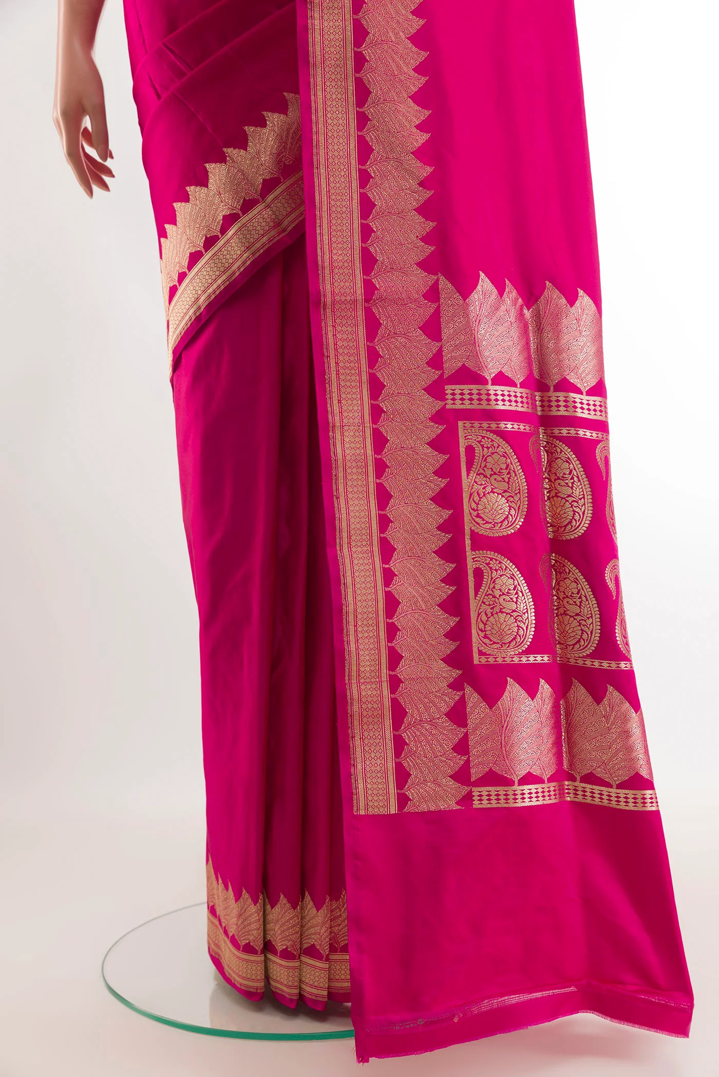 Pink Banarasi Silk Saree - Image 3