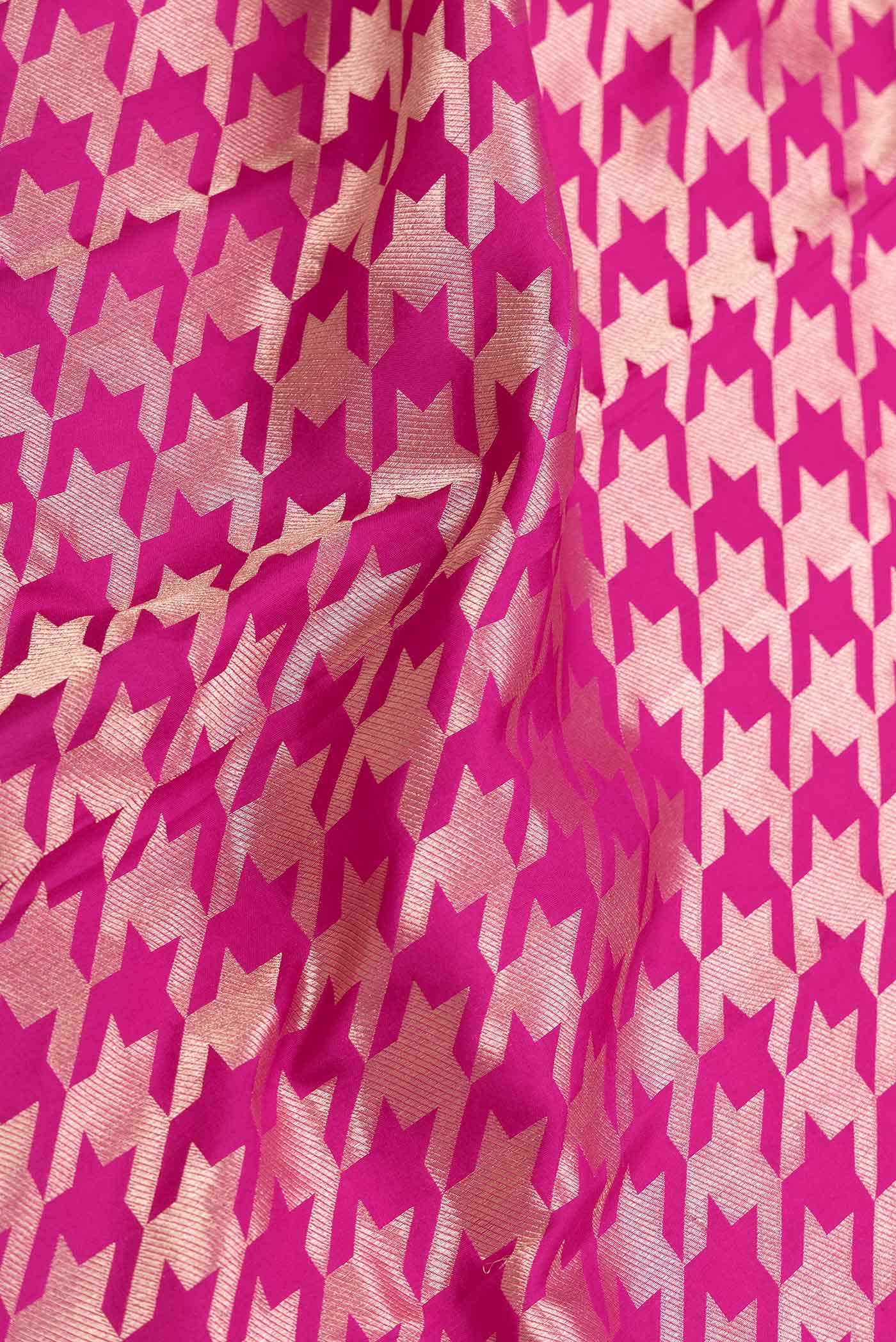 Pink Dual Tone Banarasi Silk Saree - Image 3
