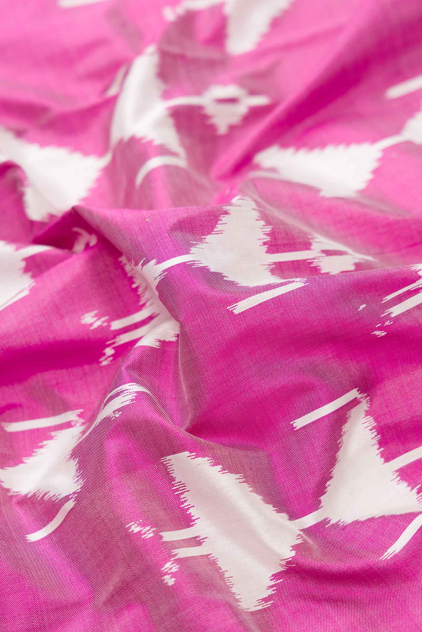 Pink Pochampally Silk Saree - Image 2