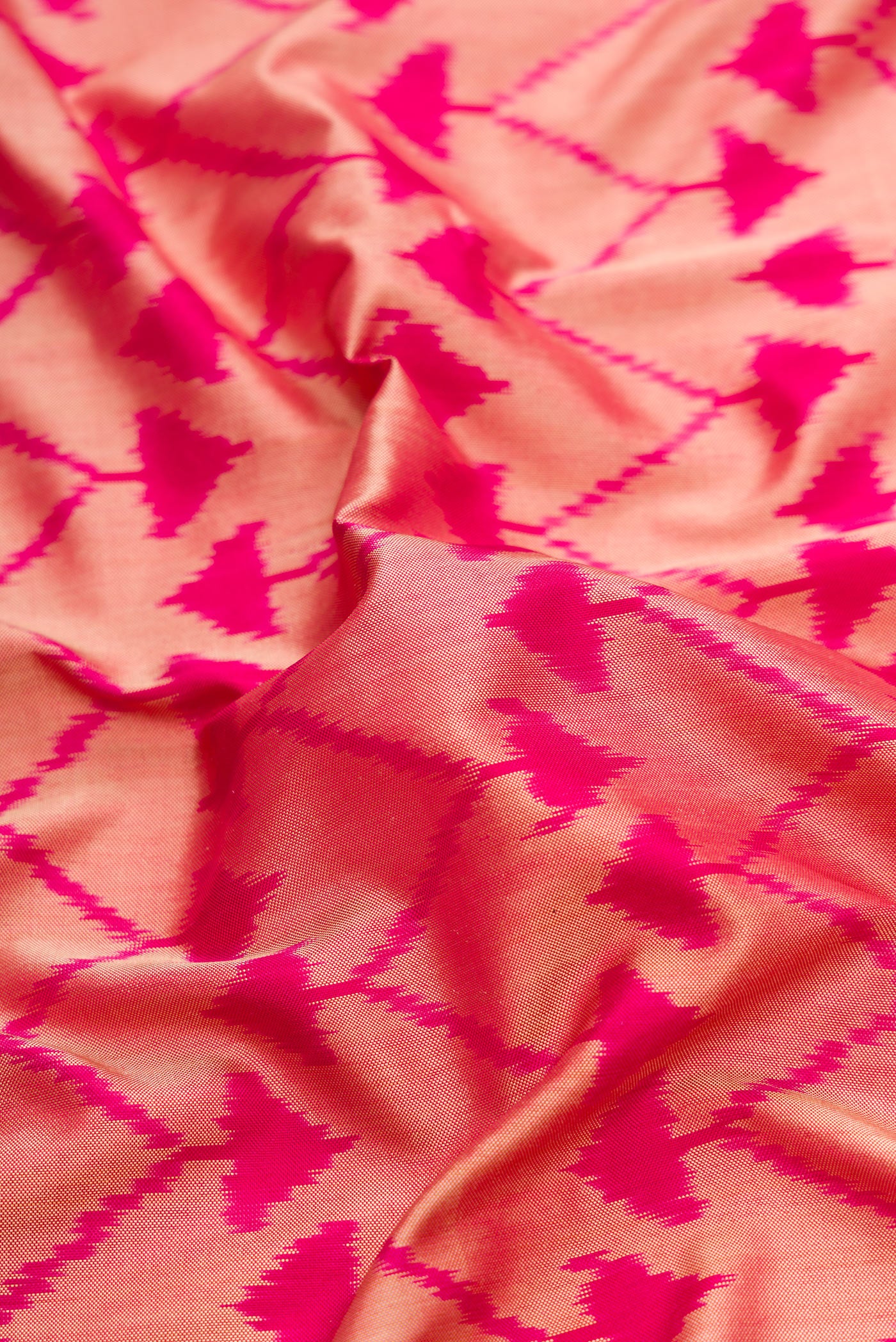 Pink Pochampally Silk Saree - Image 2