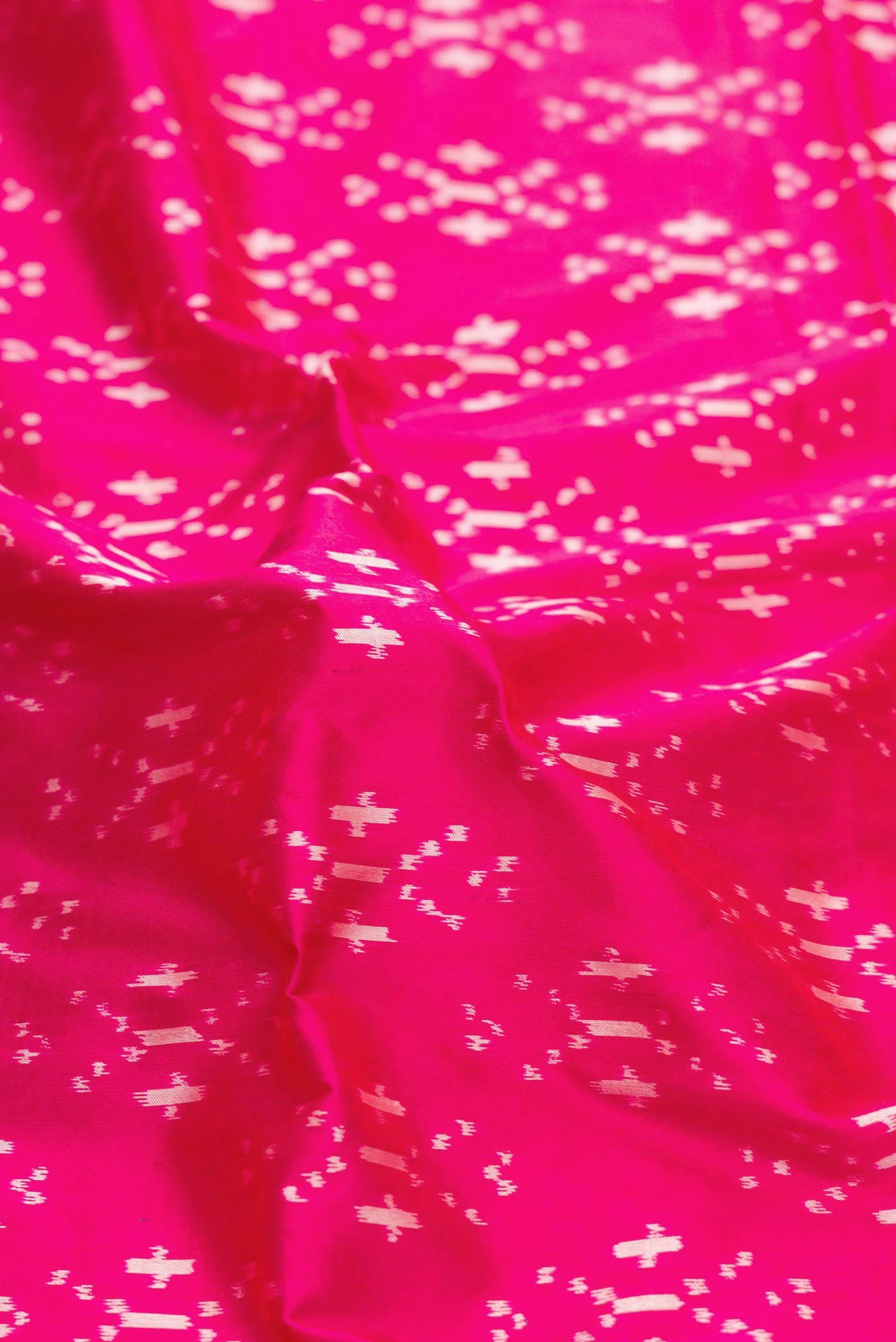 Pink Dual Tone Double Ikat Saree - Image 2