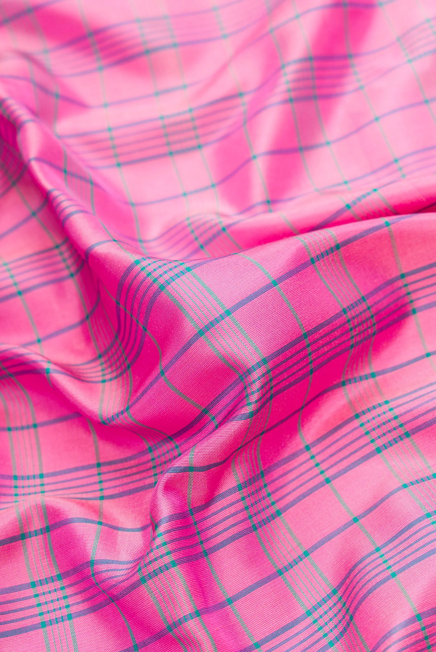 Pink Gadwal Silk Saree - Image 2