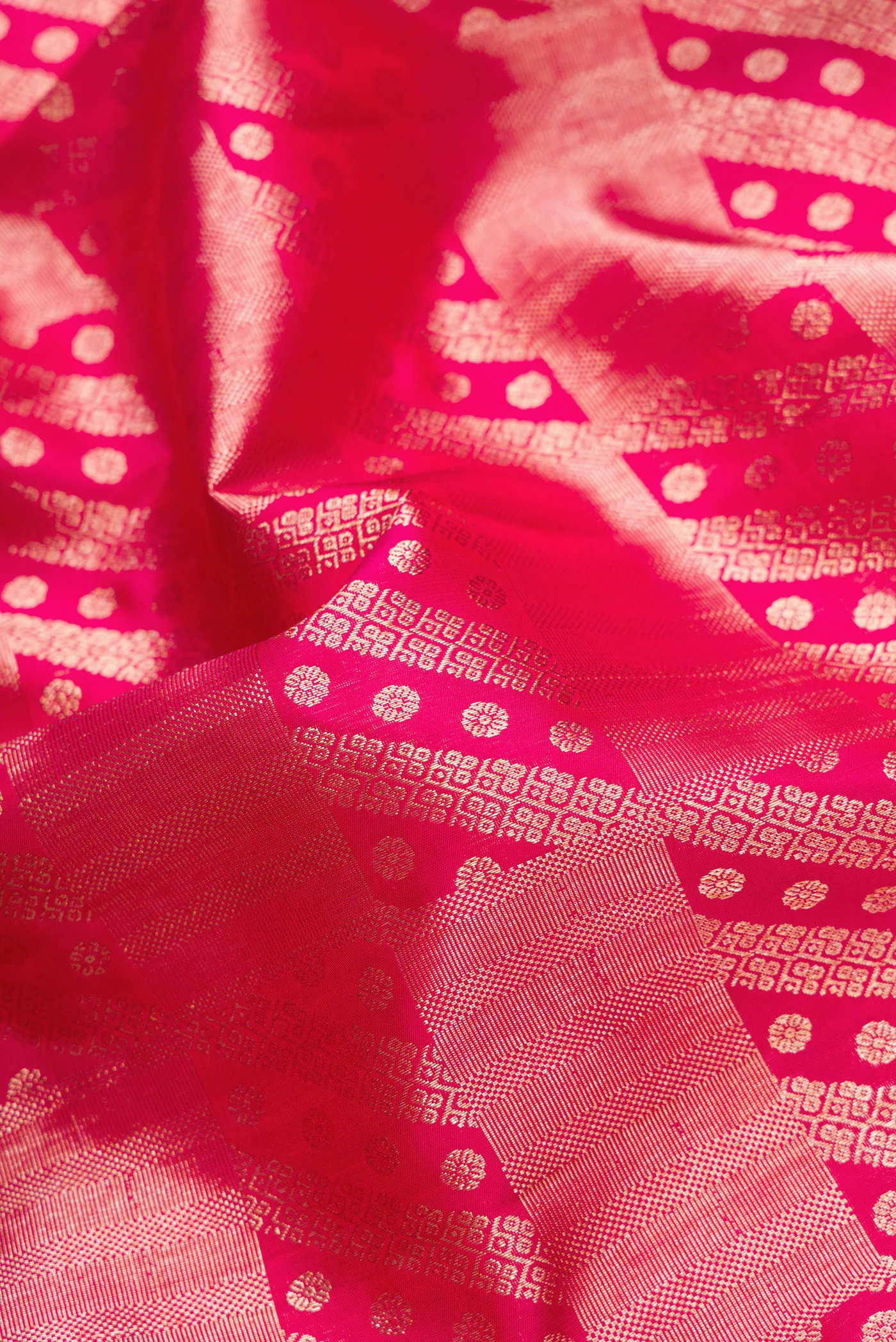 Pink Kanchipuram Silk Saree - Image 2