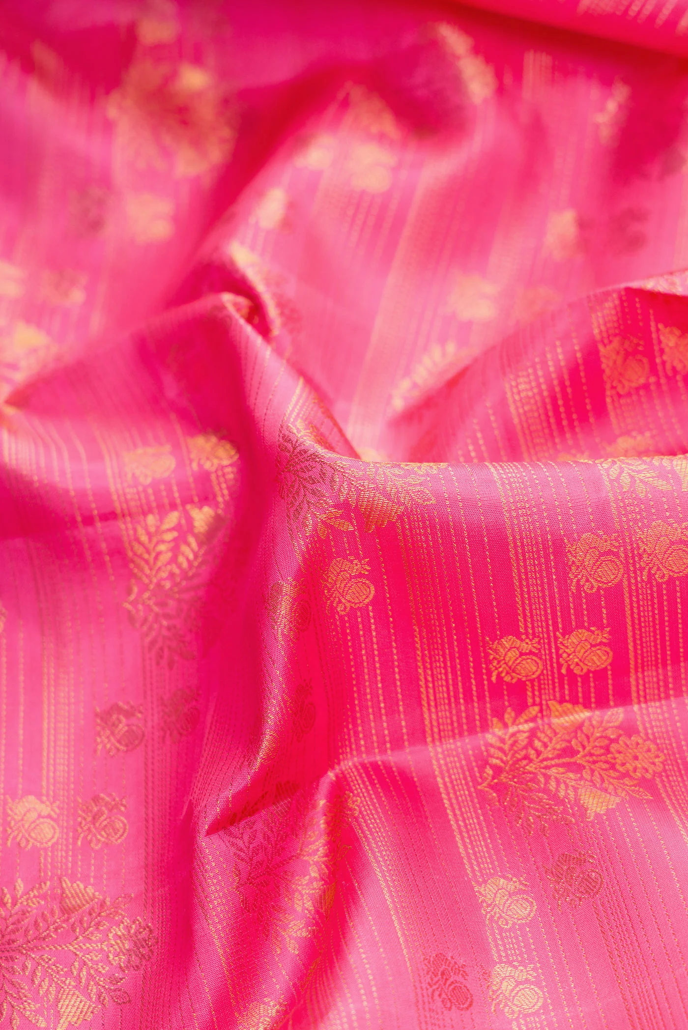 Rose pink Kanchipuram Silk Saree - Image 2