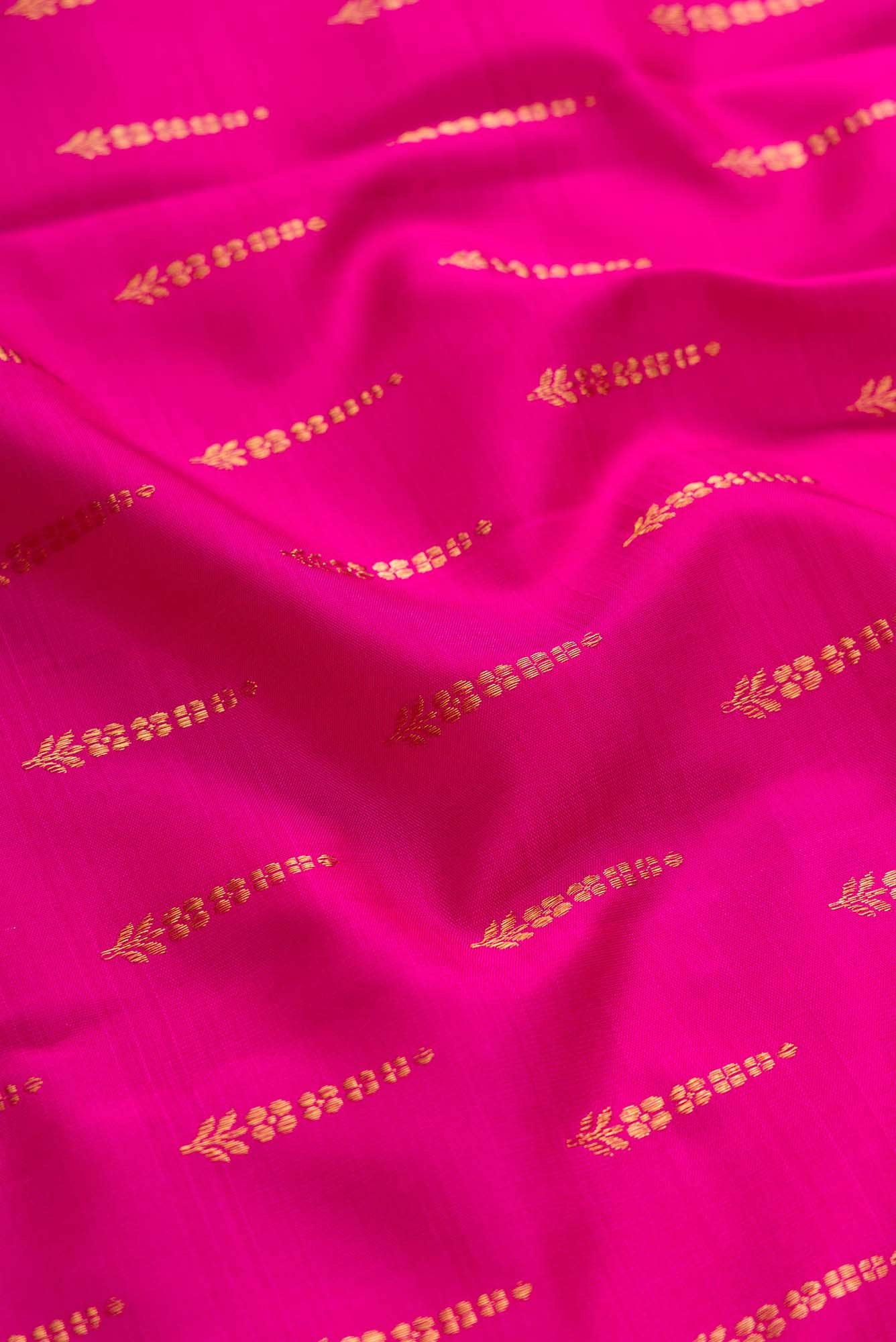 Pink Dual Tone Kanjivaram Silk Saree - Image 3