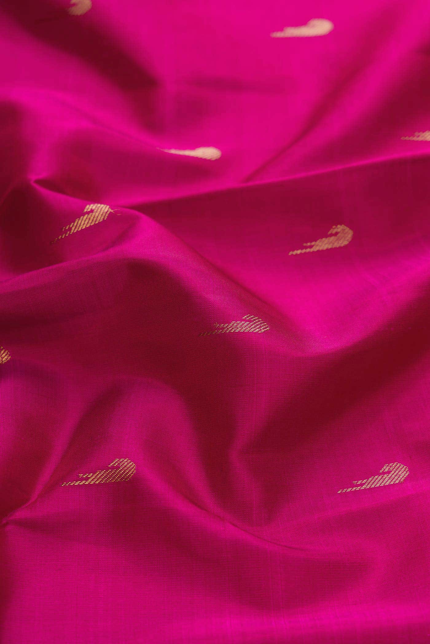 Pure Silk Pure Zari Pink Dual Tone Kanchipuram Saree - Image 3