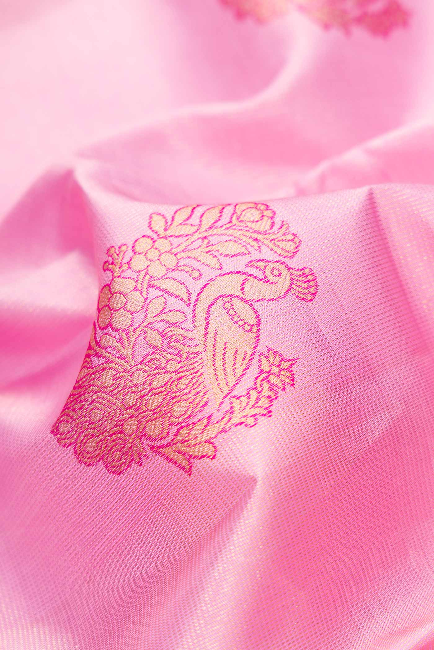 Rose pink Kanjivaram Silk Saree - Image 2