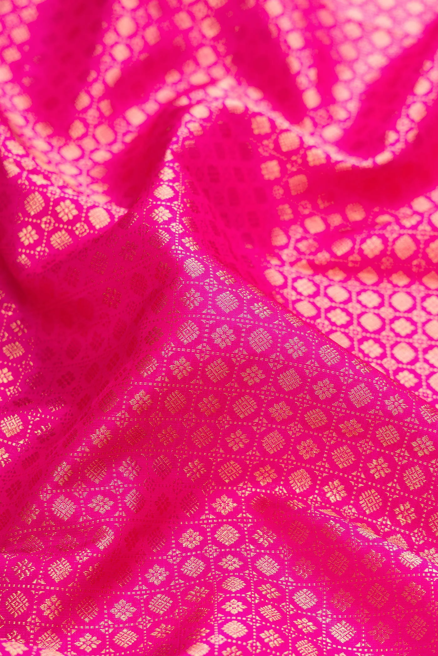 Rani Pink Kanjivaram Silk Saree - Image 2