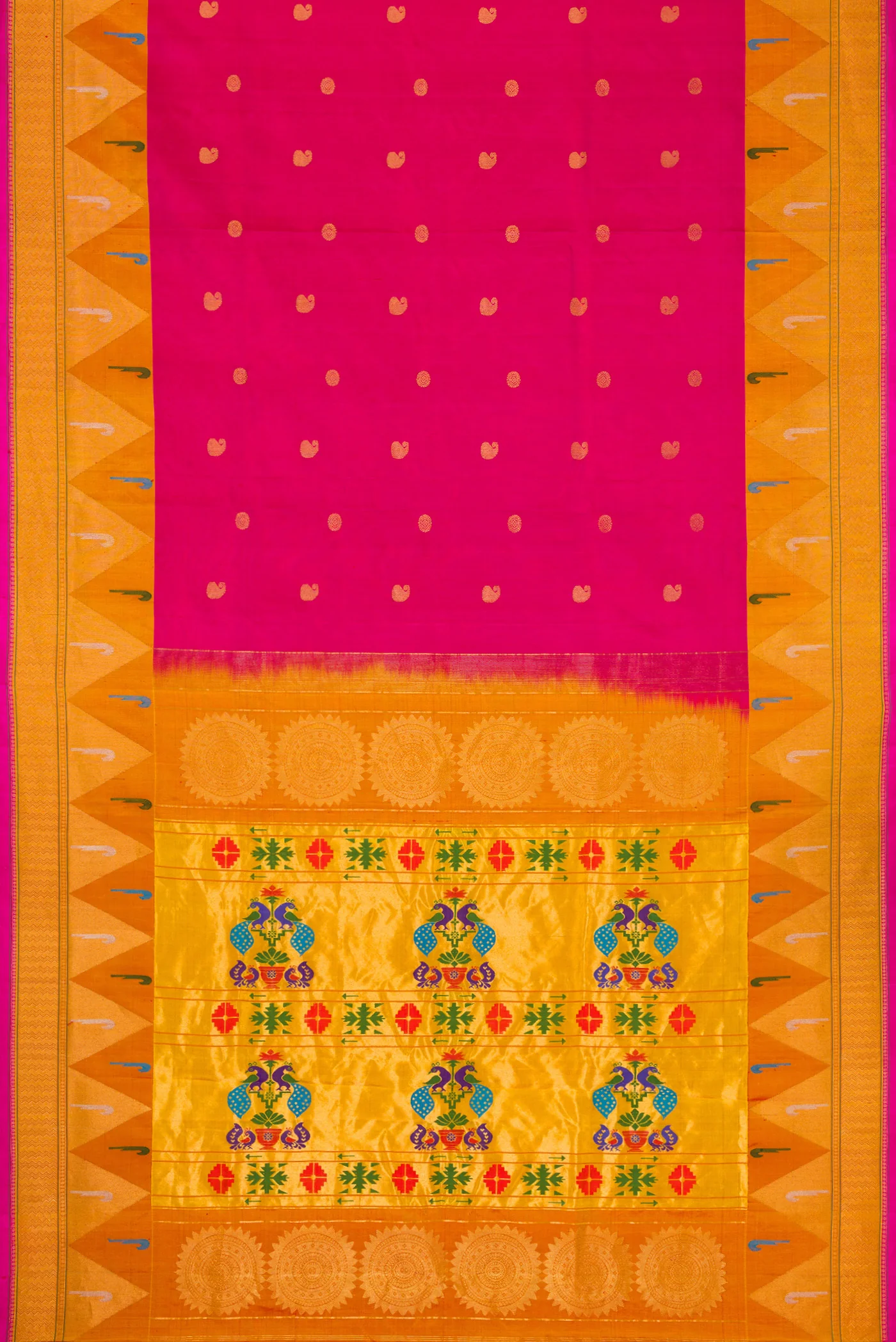 Pink Gadwal Silk Saree - Image 6