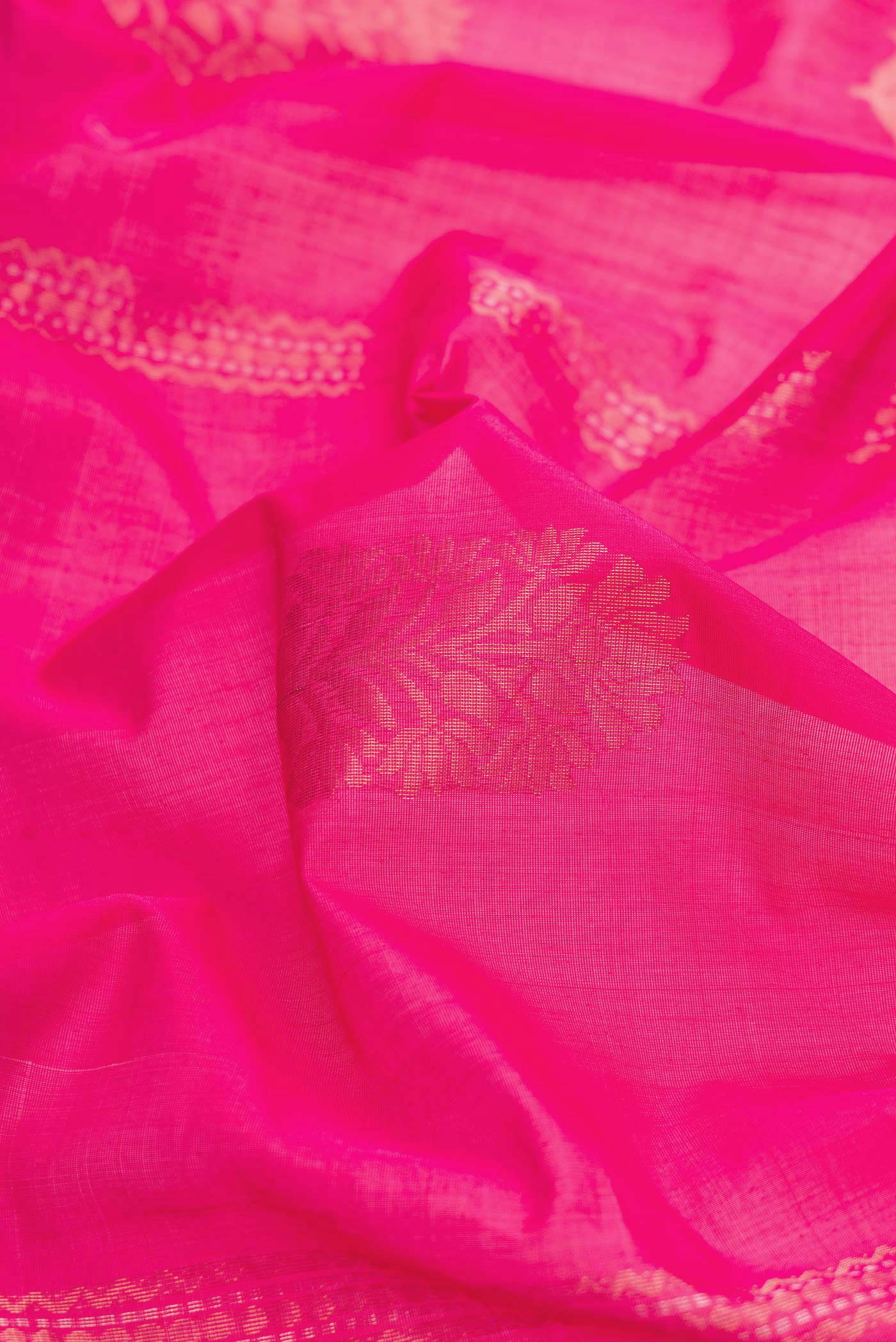 Pink Dual Tone Silk Cotton Saree - Image 2