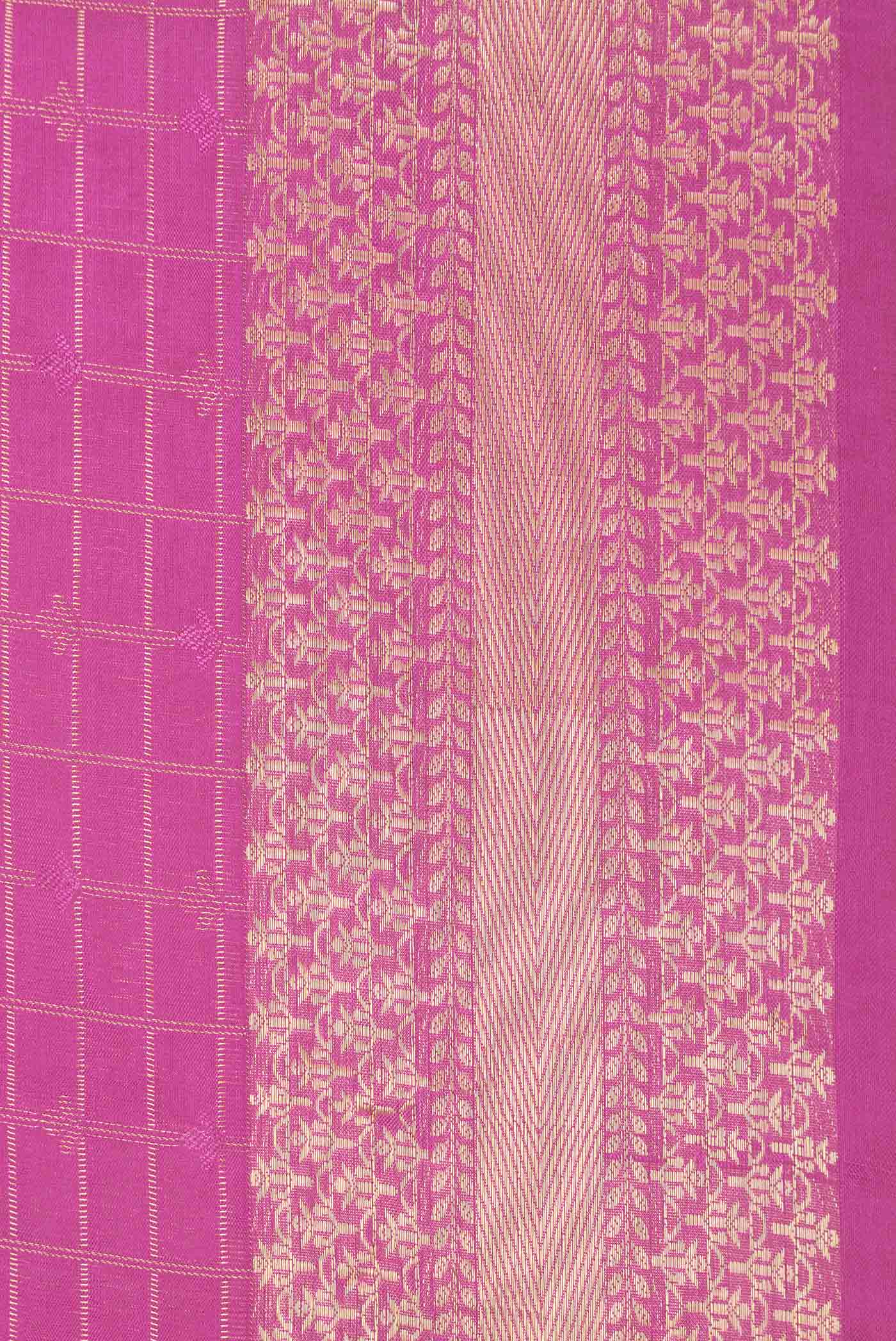 Magenta Soft Silk Saree - Image 3
