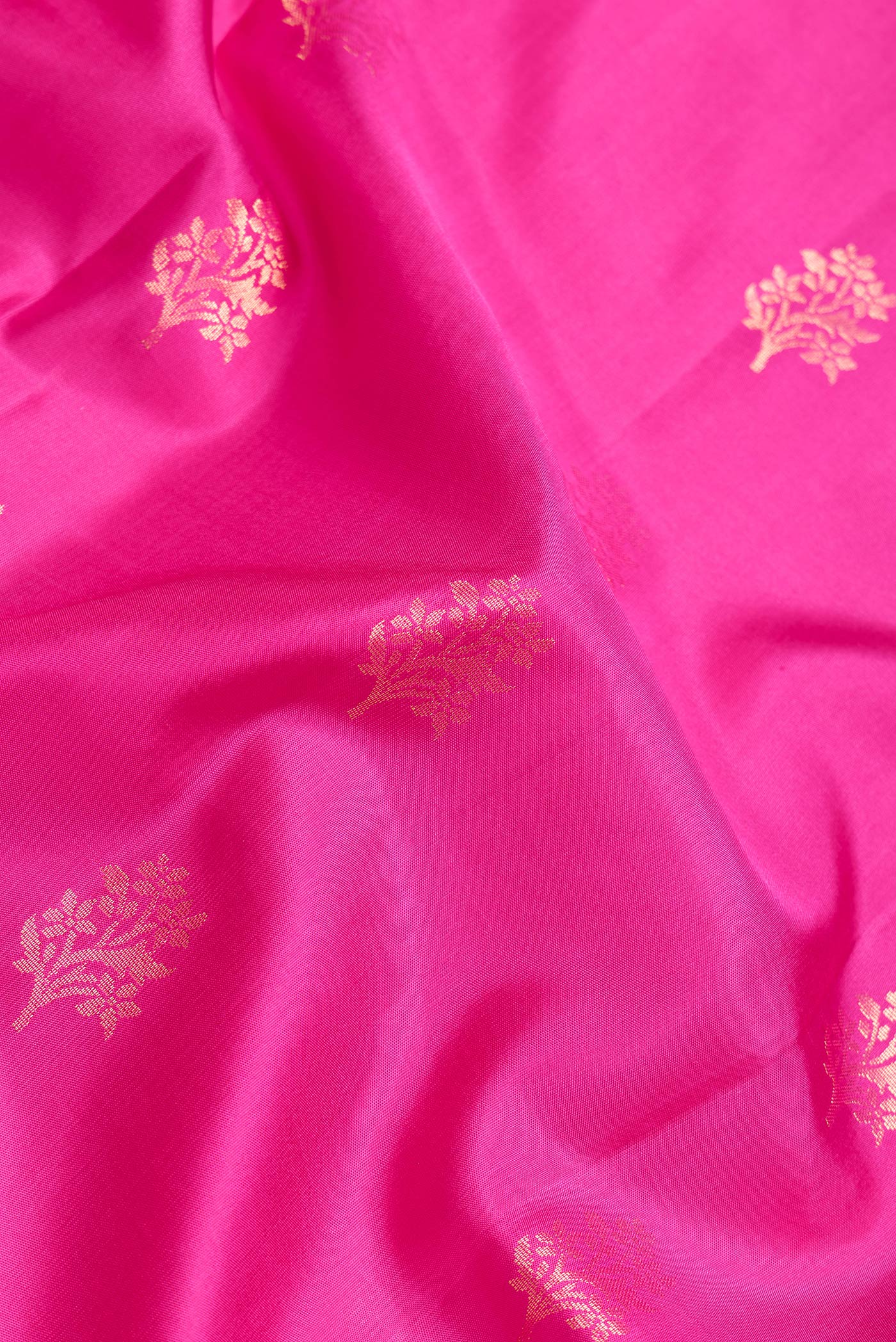 Pink Soft Silk Saree - Image 2