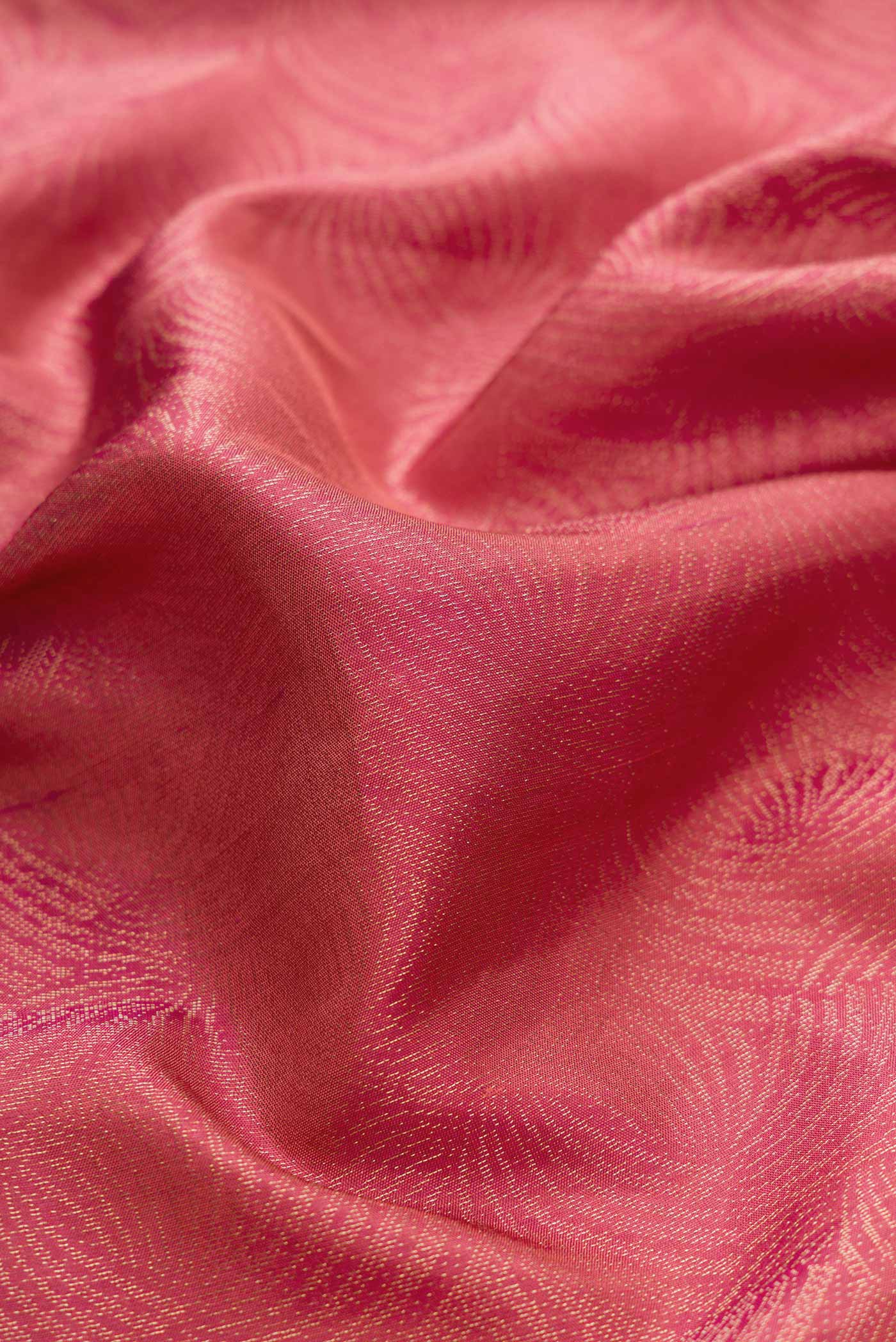 Pink Dual Tone Soft Silk Saree - Image 2