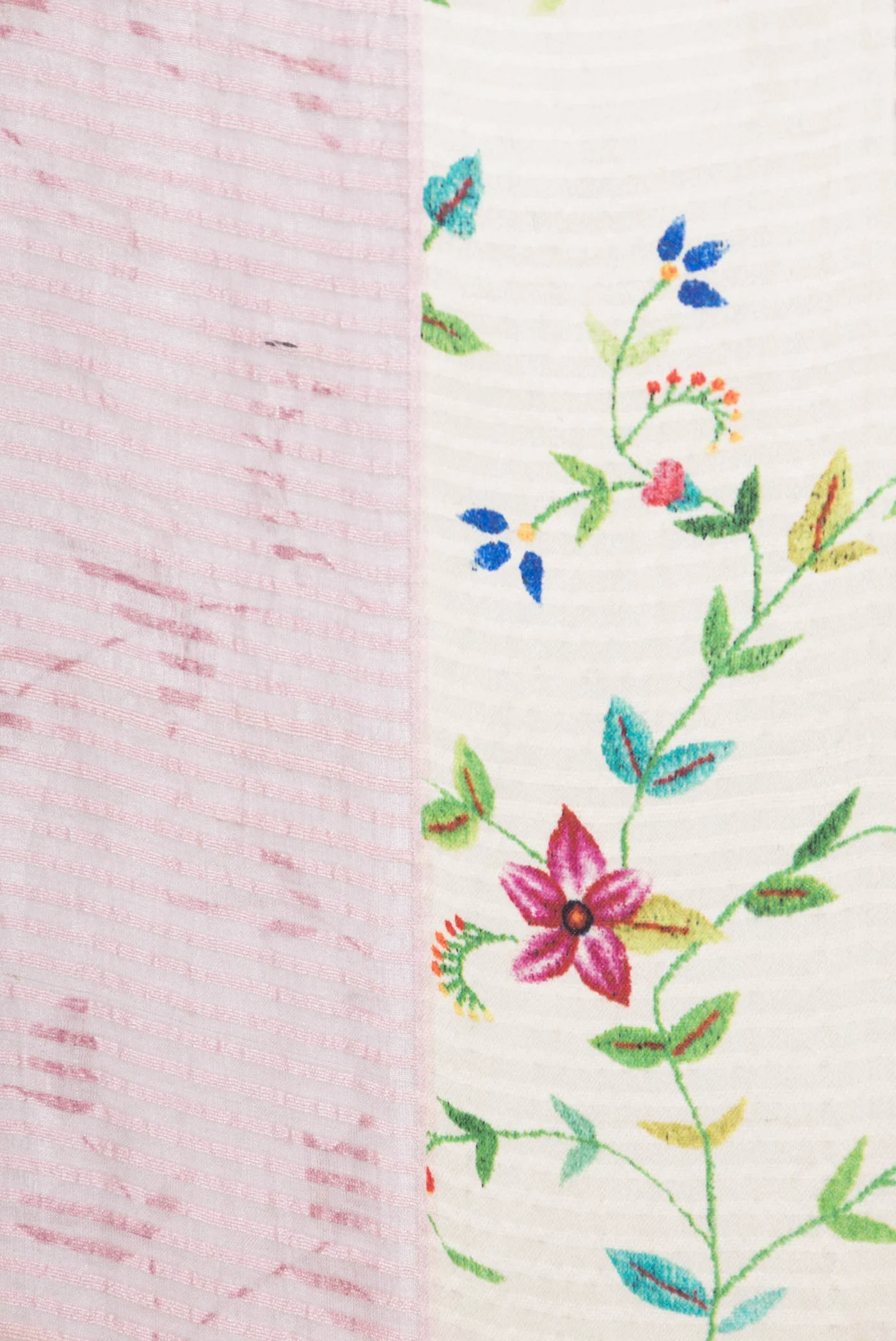 Pink Dual Tone Tussar Saree - Image 3