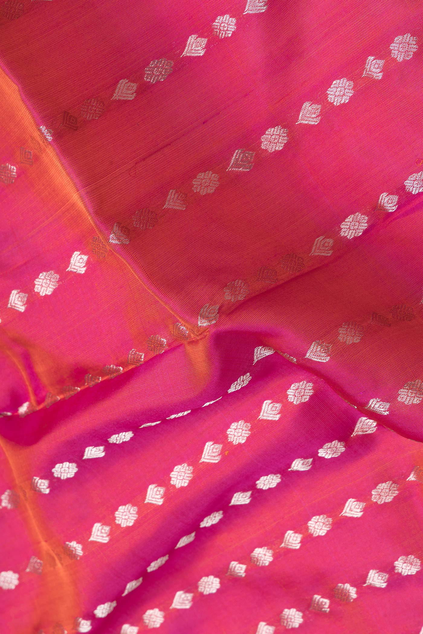 Pink Uppada Silk Saree - Image 2