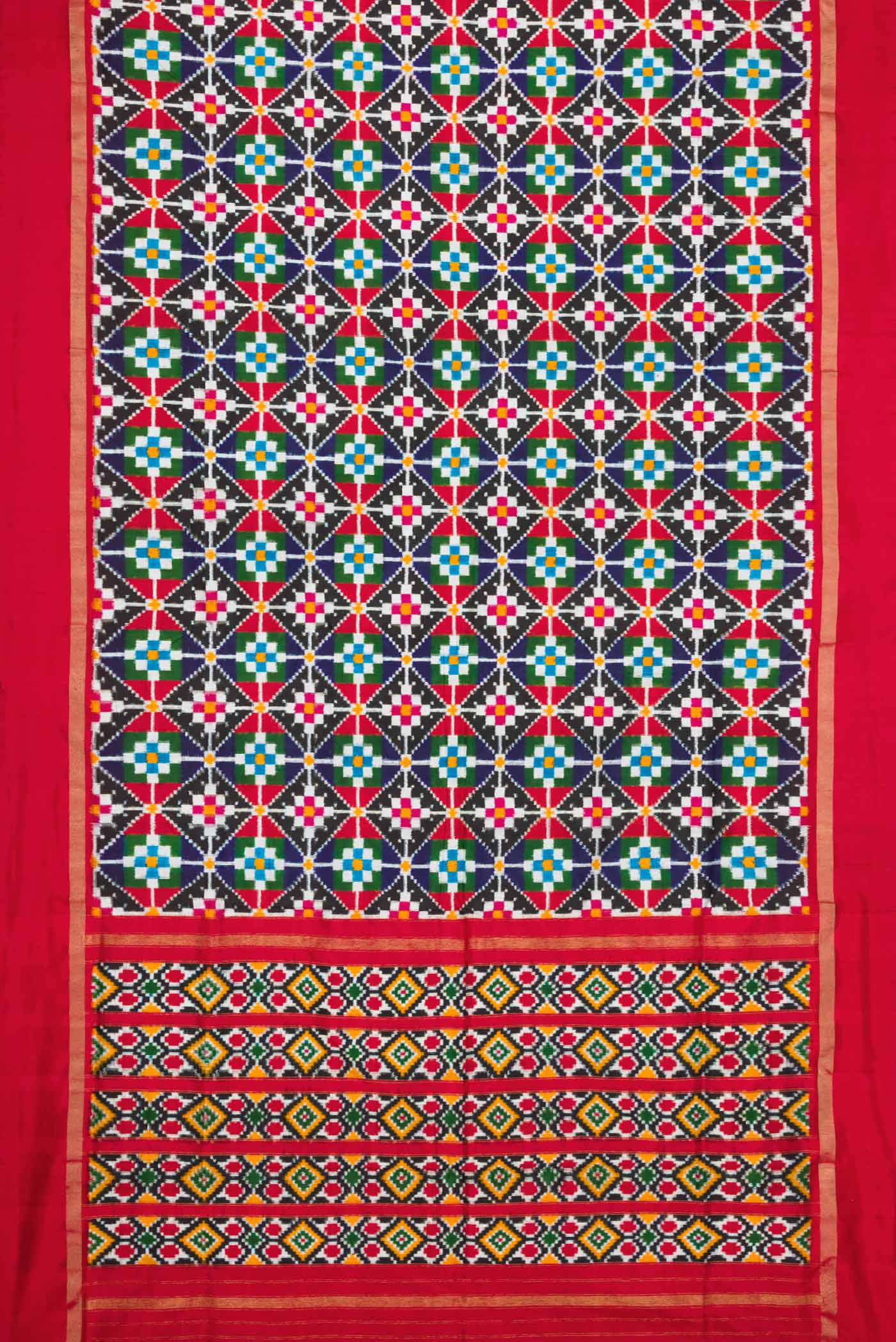 Multi Color Pochampally Silk Saree - Image 6