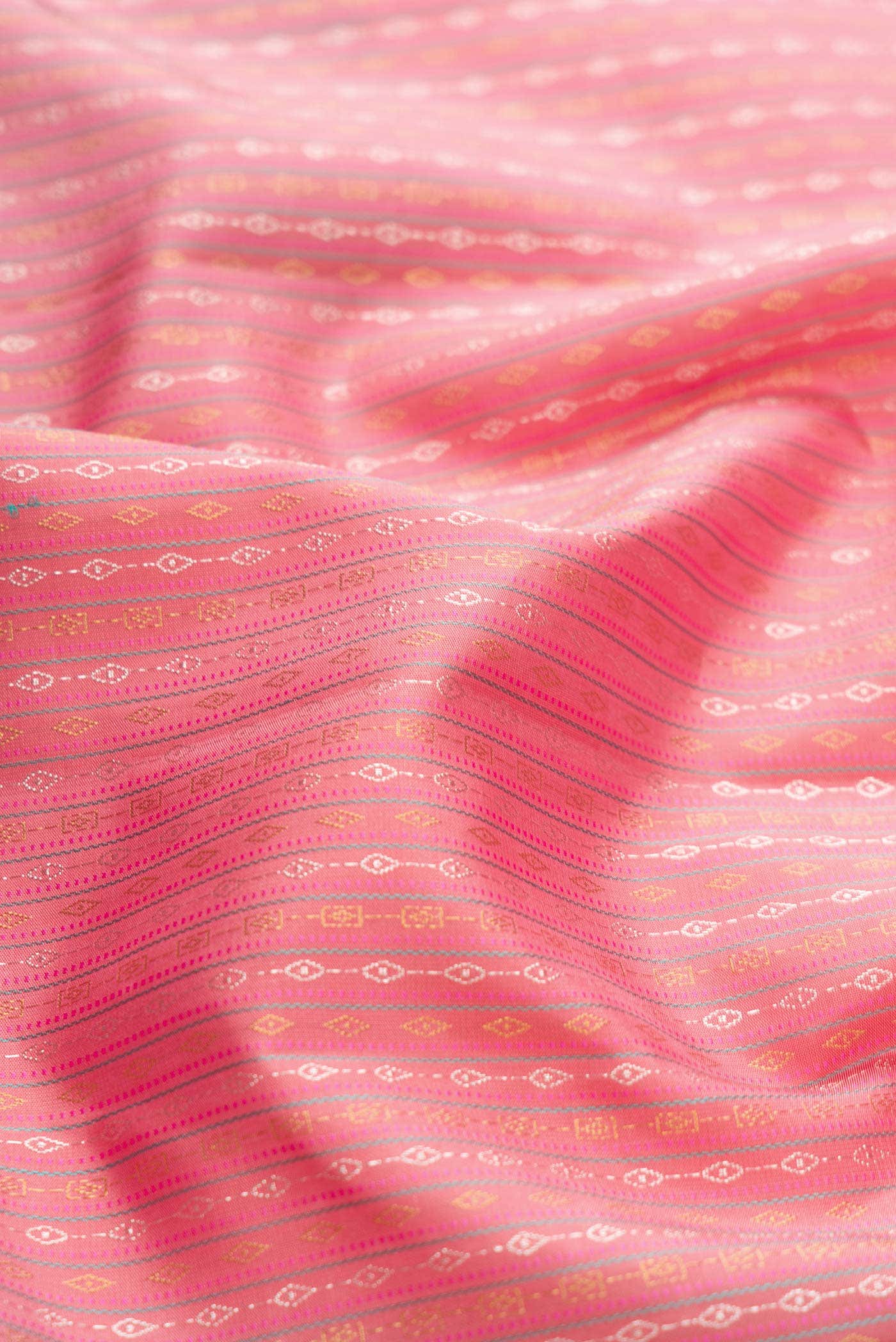 Pure Silk Pure Zari Pink Kanjivaram Saree - Image 3