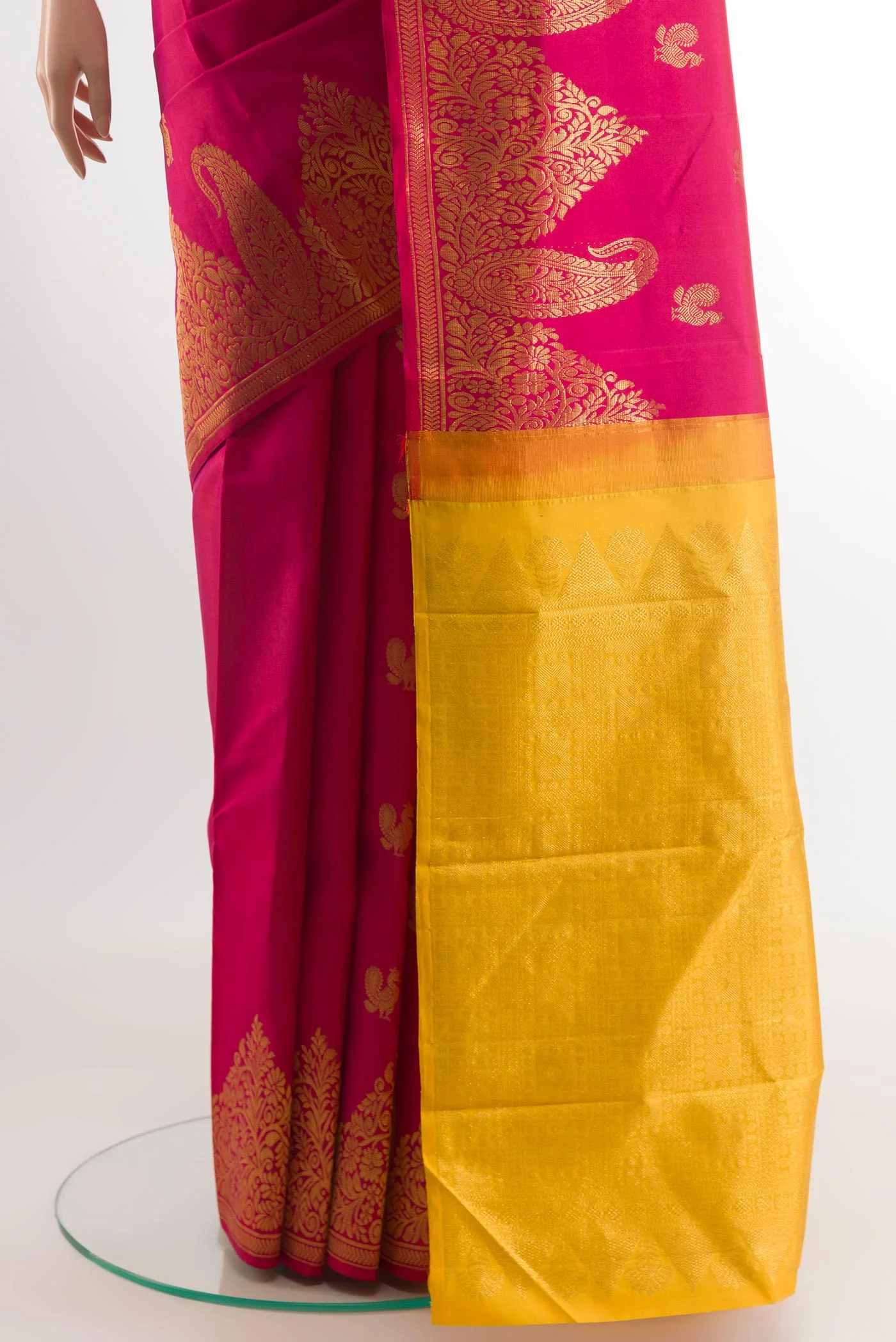 Pink Kanjivaram Silk Saree - Image 3