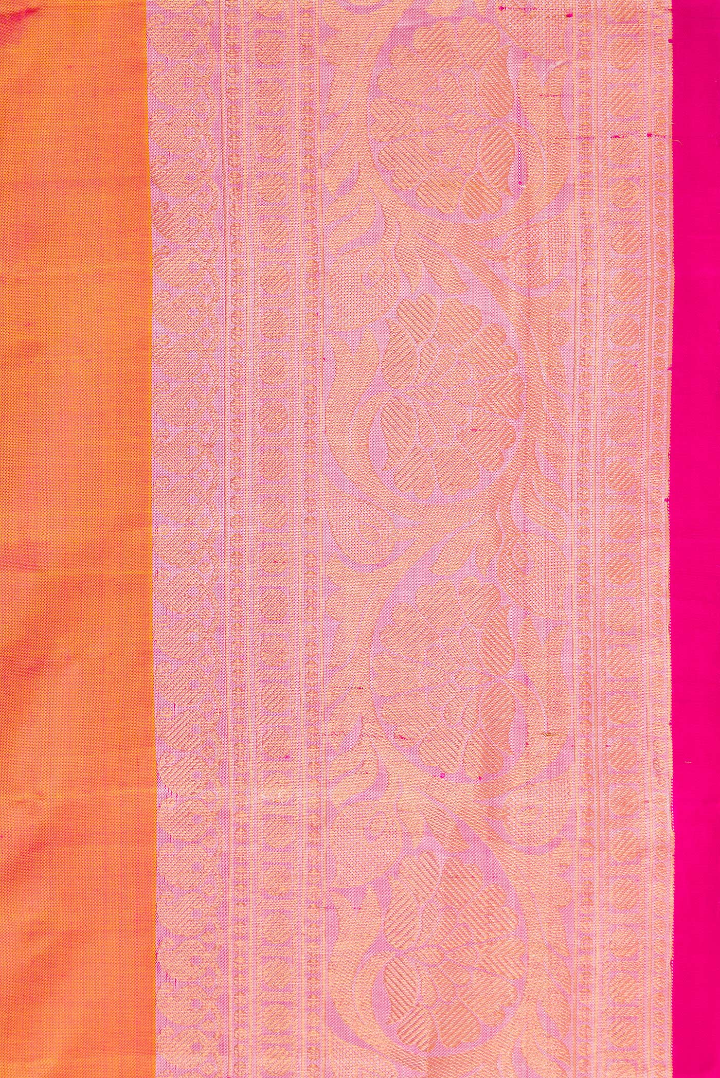 Pinkish Yellow Dual Tone Gadwal Silk Saree - Image 3