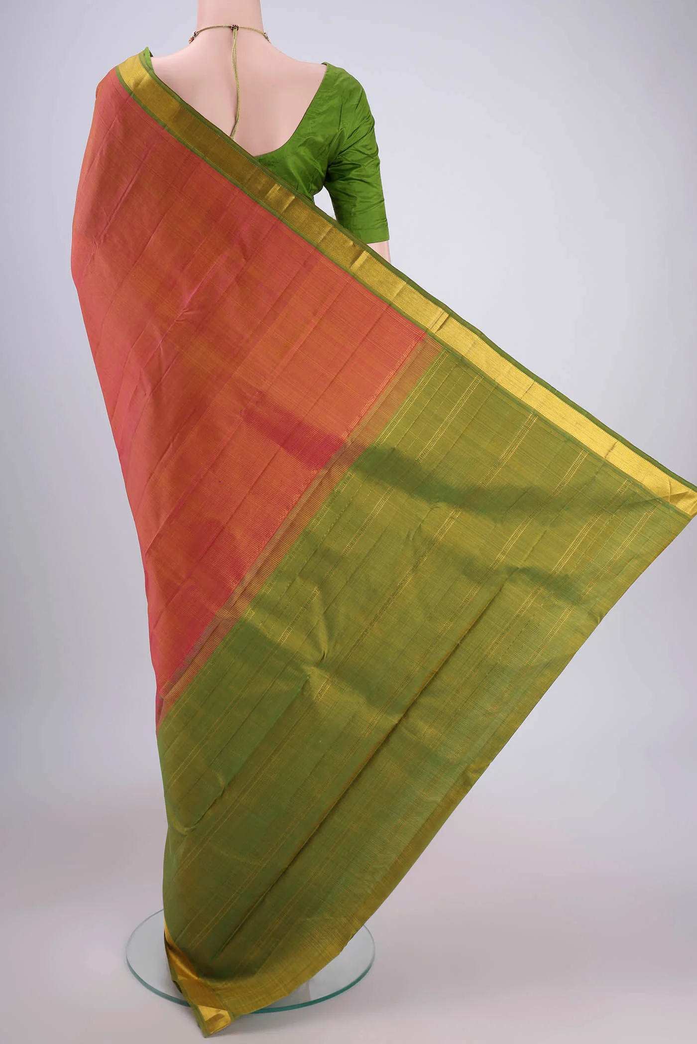 Pinkish Yellow Dual Tone Kanjivaram Silk Saree - Image 3