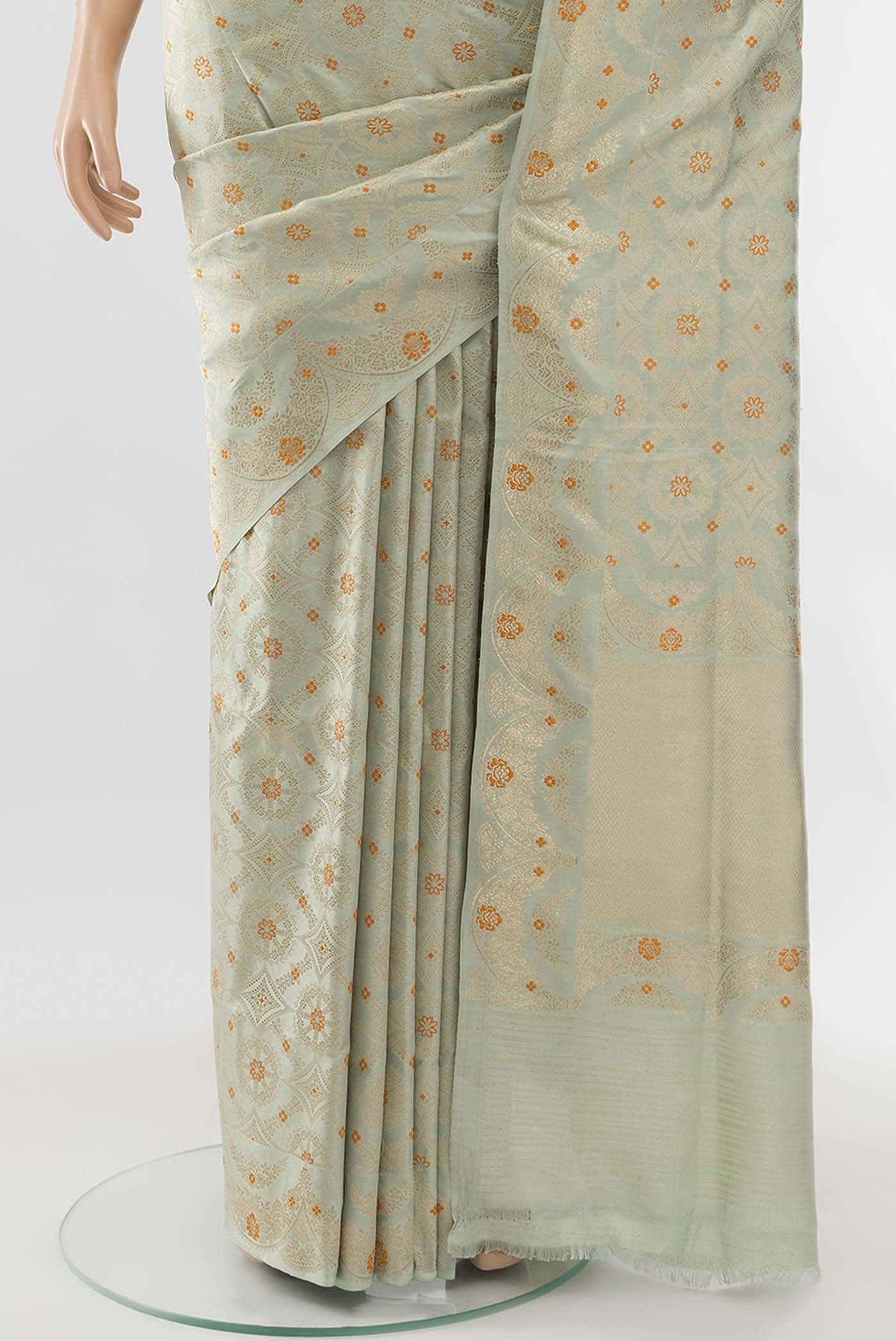 Pista Green Banarasi Silk Saree - Image 3