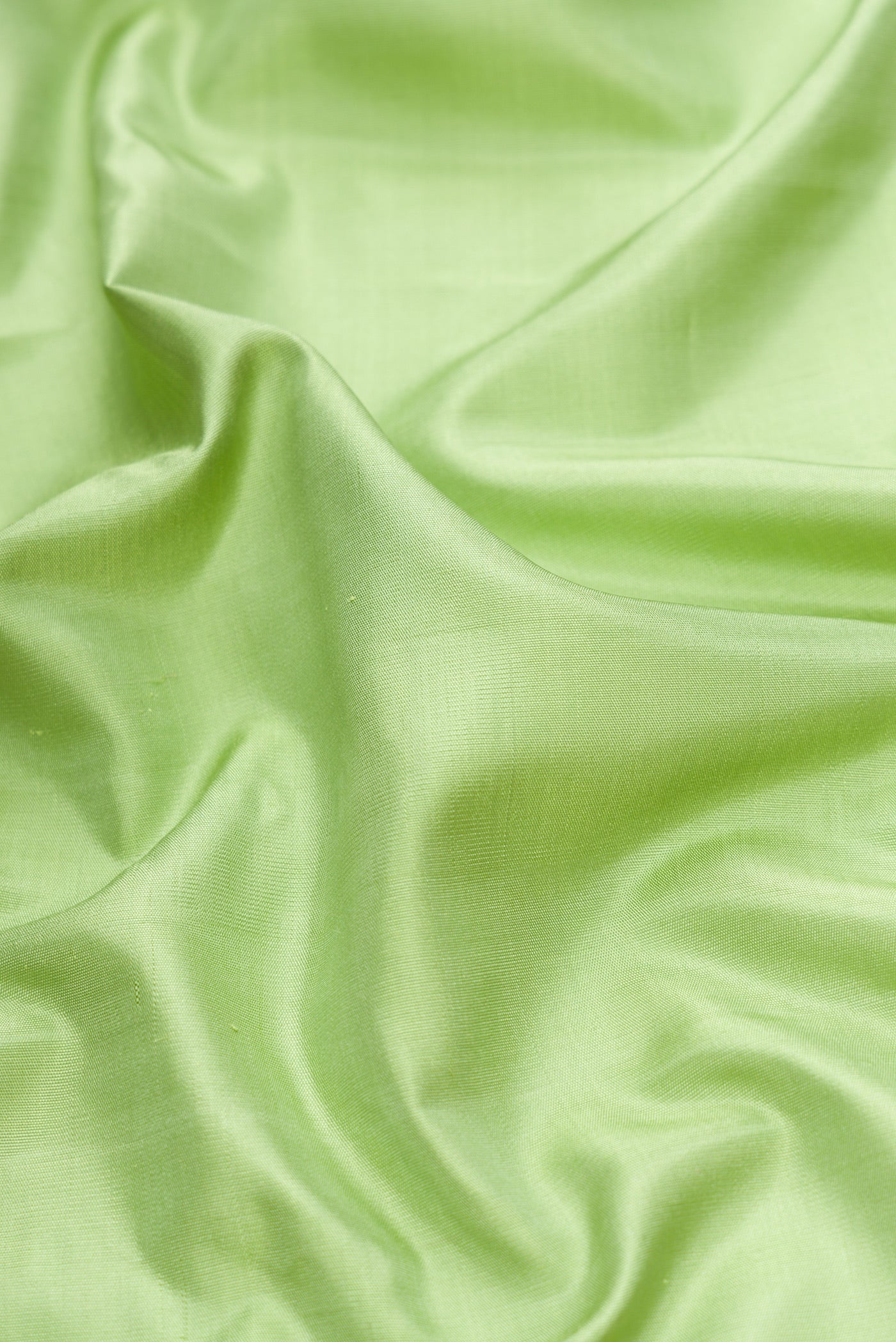 Pista Green Gadwal Silk Saree - Image 2