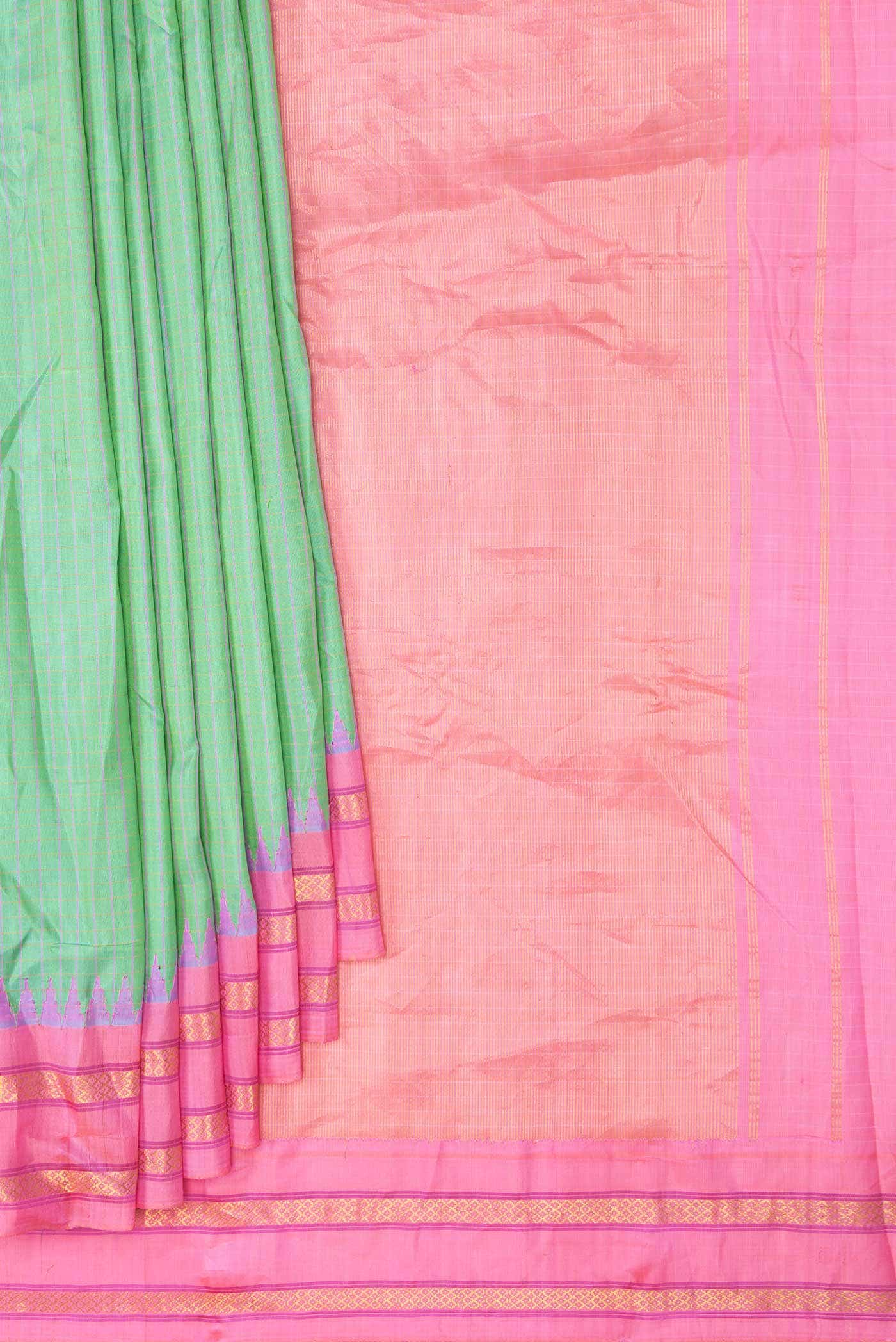 Pista Green Dual Tone Gadwal Silk Saree - Image 2
