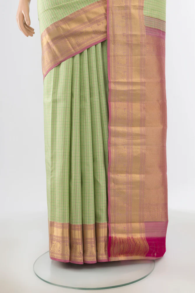 Pista Green Kanchipuram Silk Saree - Image 3