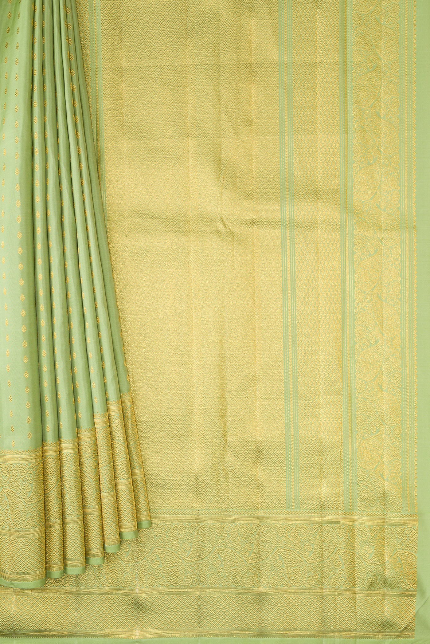Pista Green Kanjivaram Silk Saree - Image 4