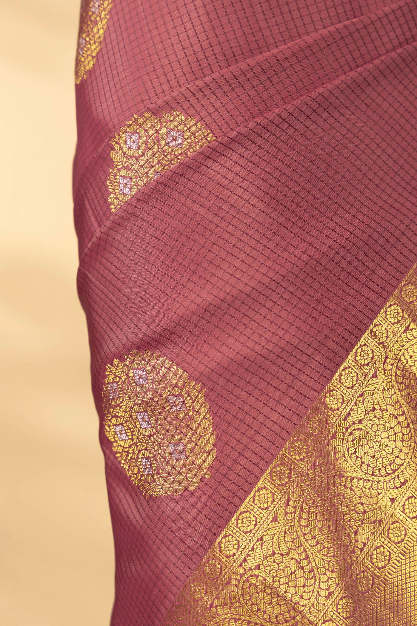 Ponmani- Dusky Pink Kanchipuram Silk Saree - Image 5